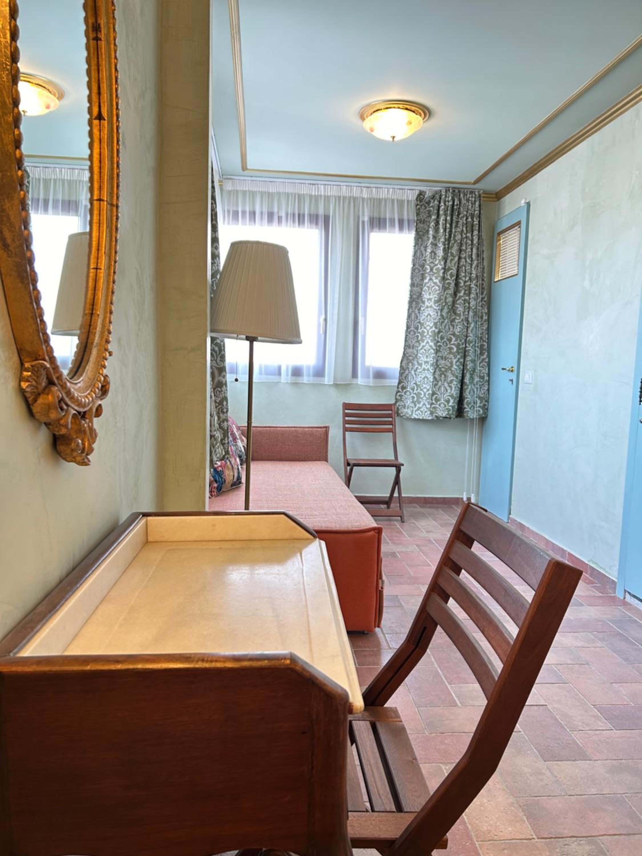 Florentine Penthouse by FlorenceHospitality com