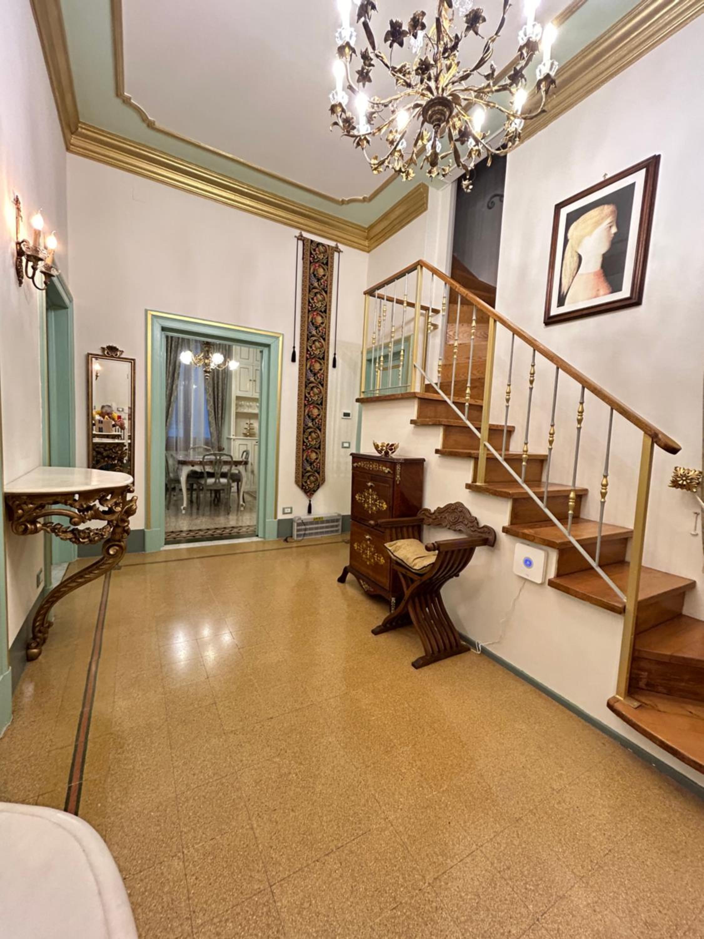 Florentine Penthouse by FlorenceHospitality com