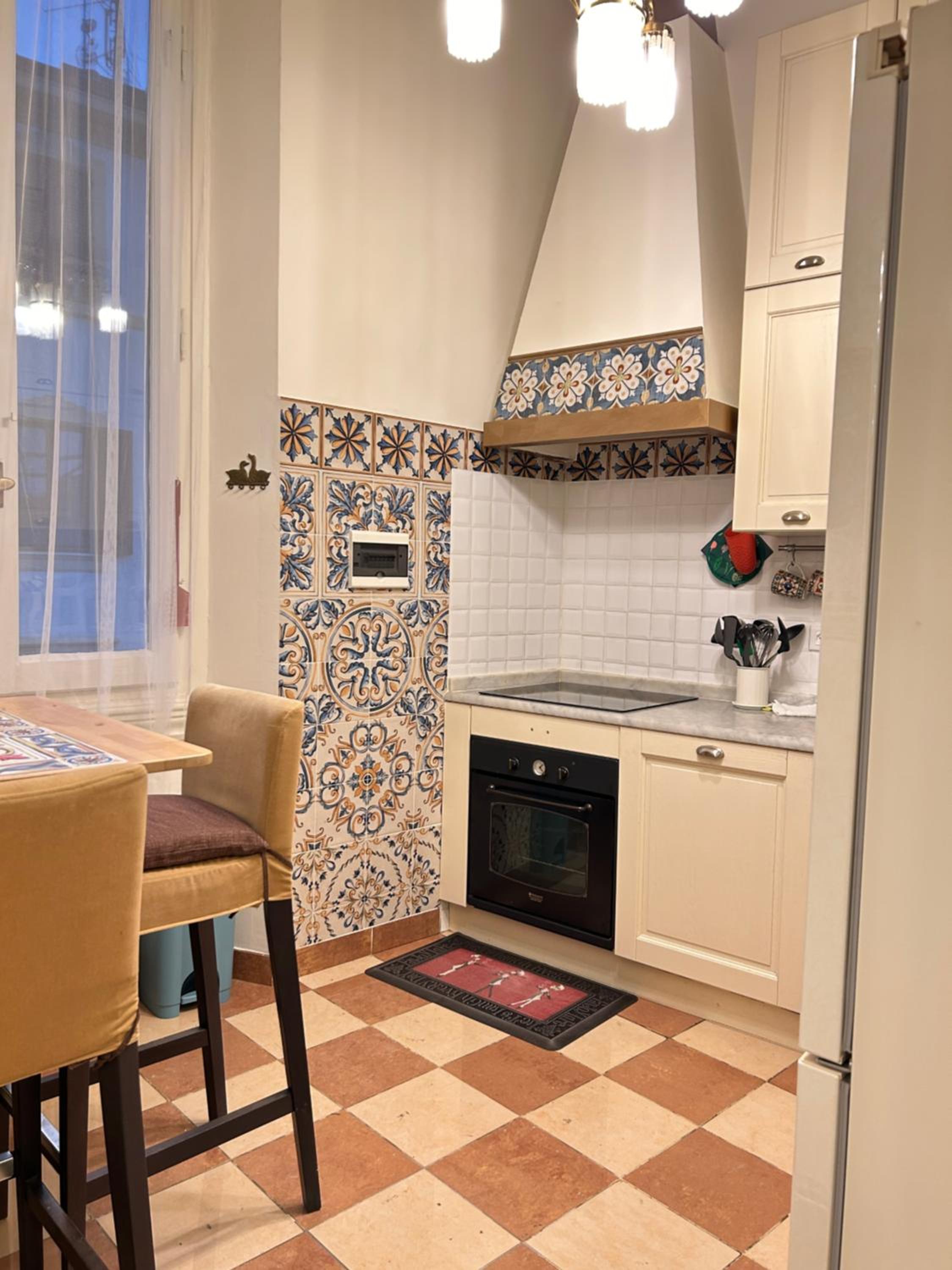 Florentine Penthouse by FlorenceHospitality com