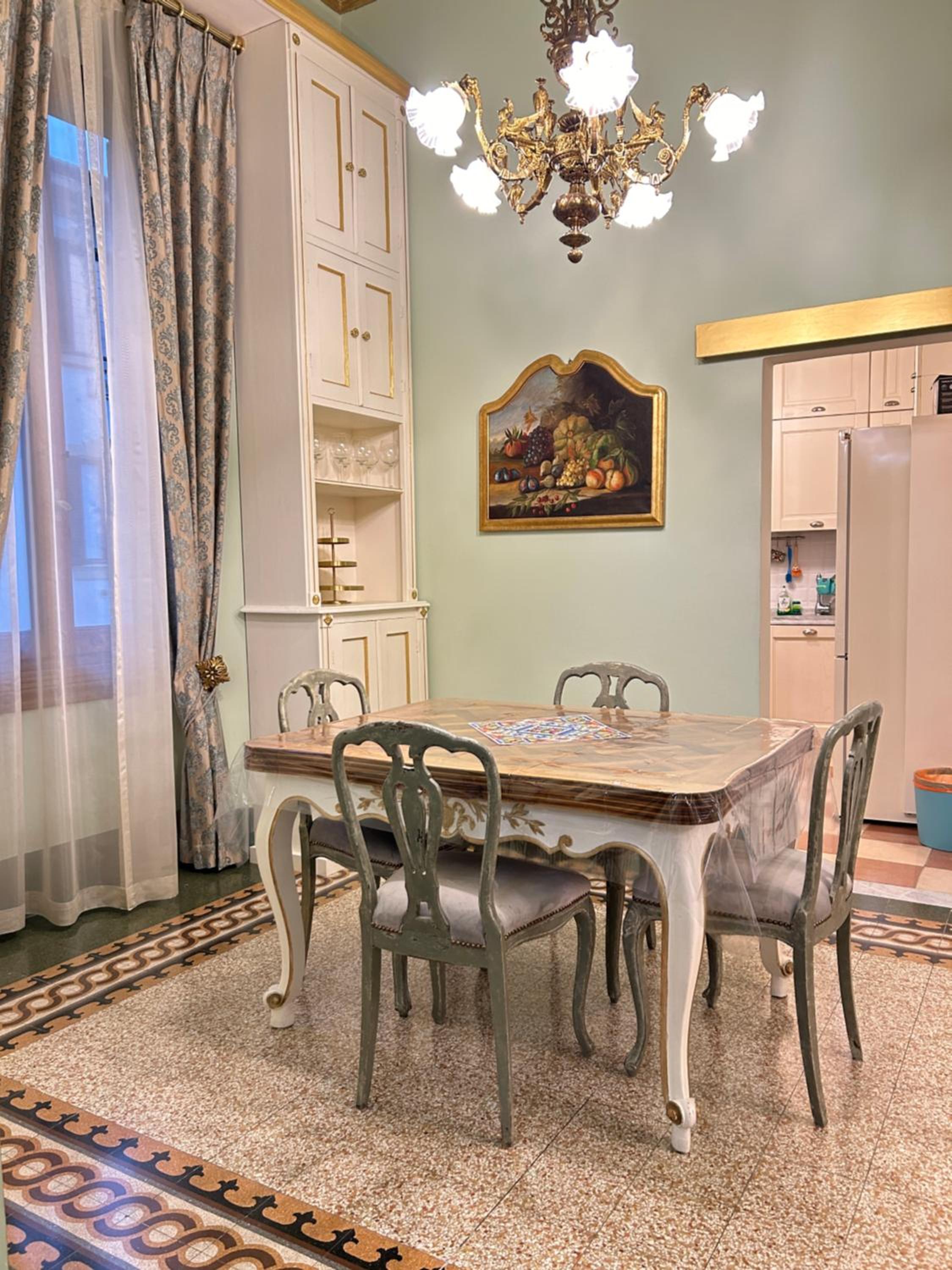 Florentine Penthouse by FlorenceHospitality com