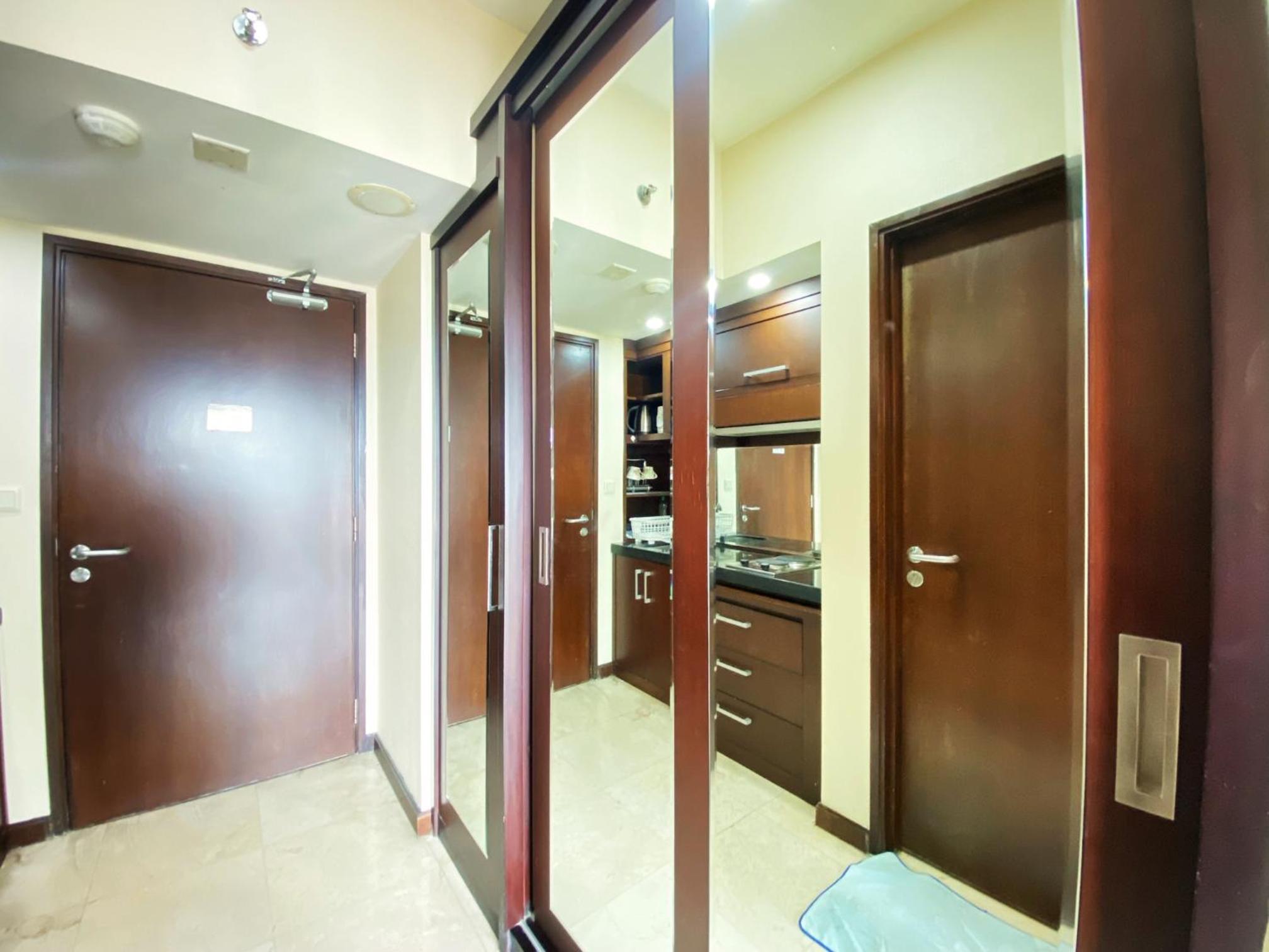 Warm and Comfort Studio Apartment at Braga City Walk By Travelio