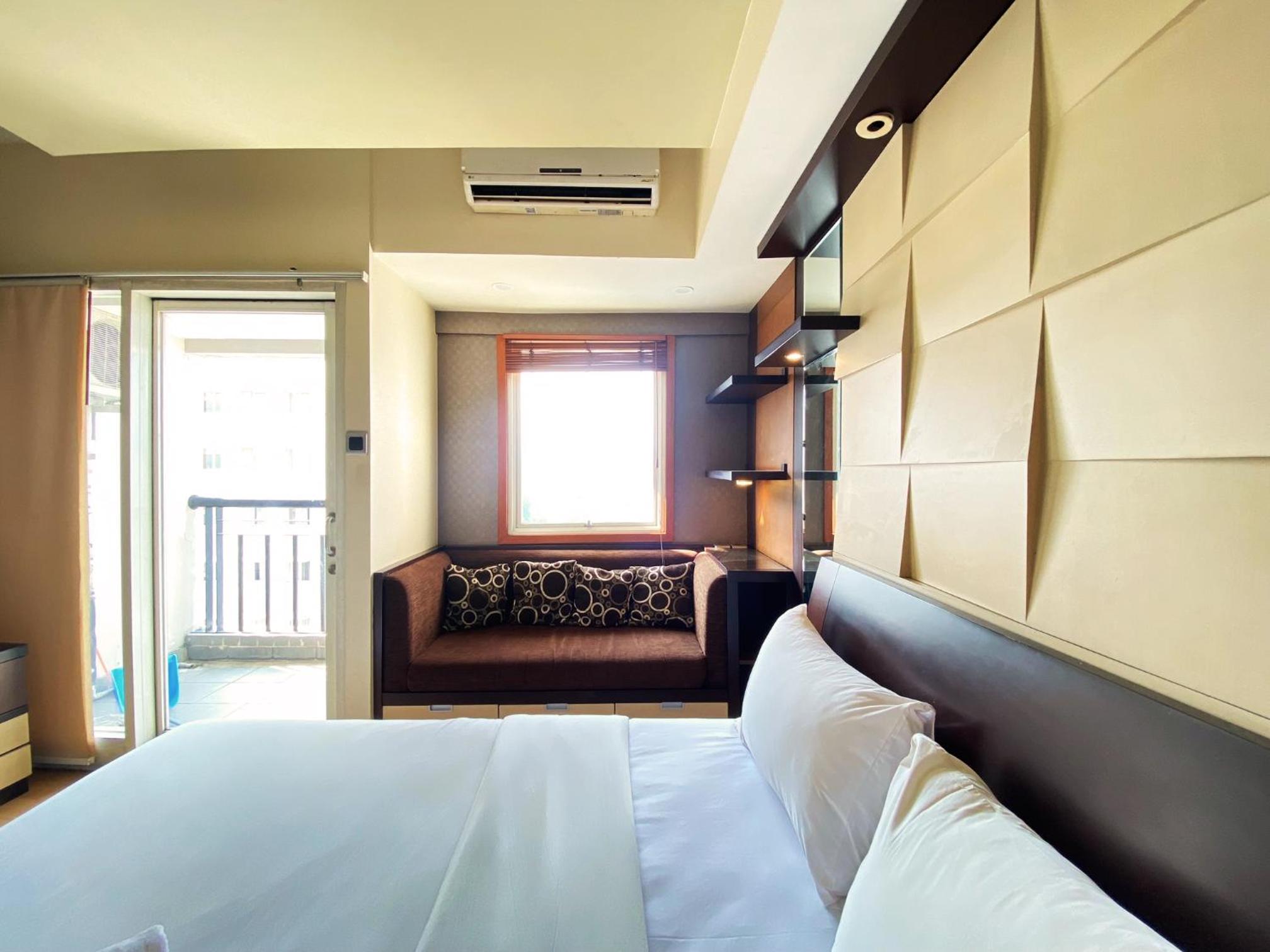 Warm and Comfort Studio Apartment at Braga City Walk By Travelio