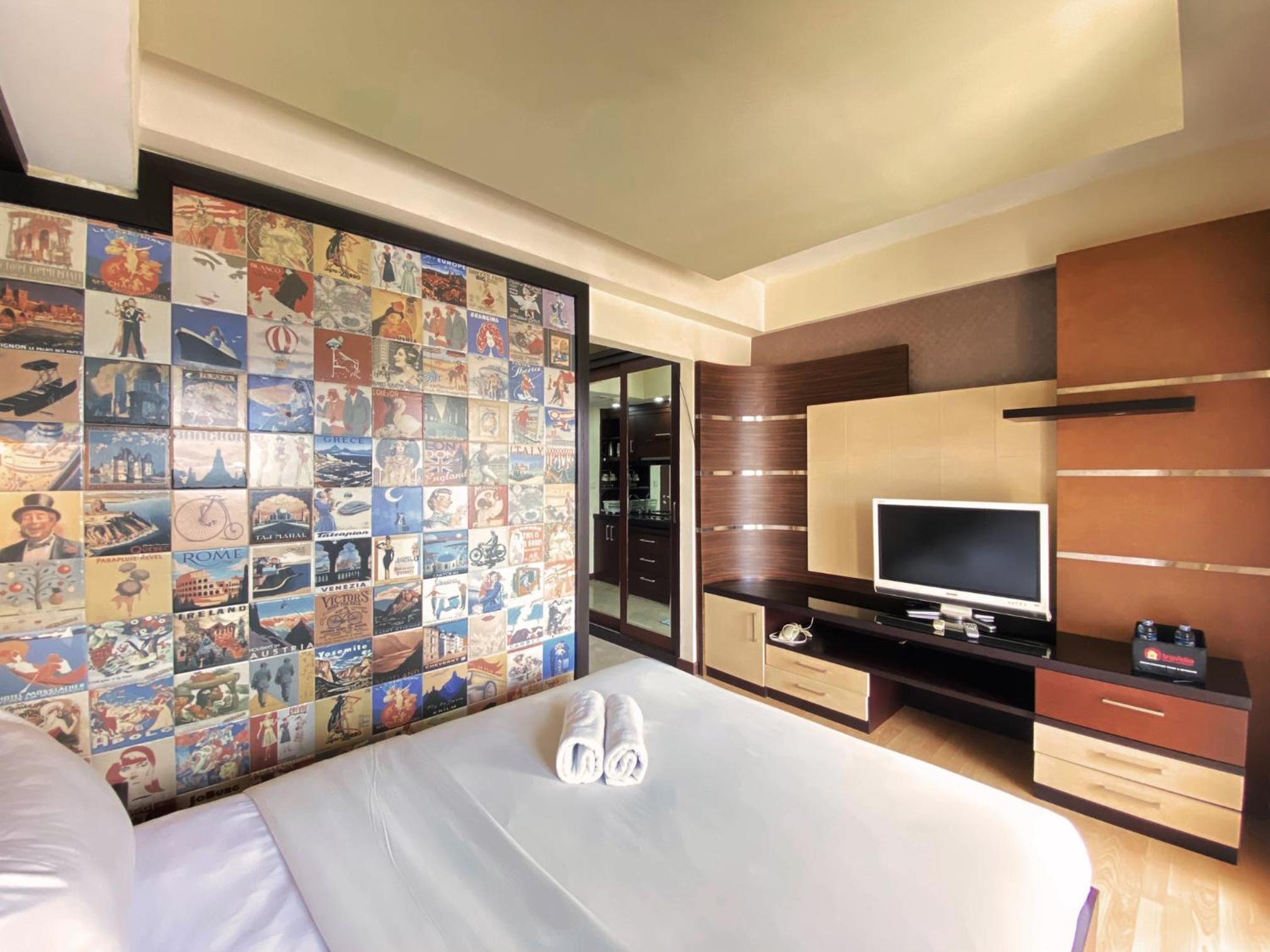 Warm and Comfort Studio Apartment at Braga City Walk By Travelio