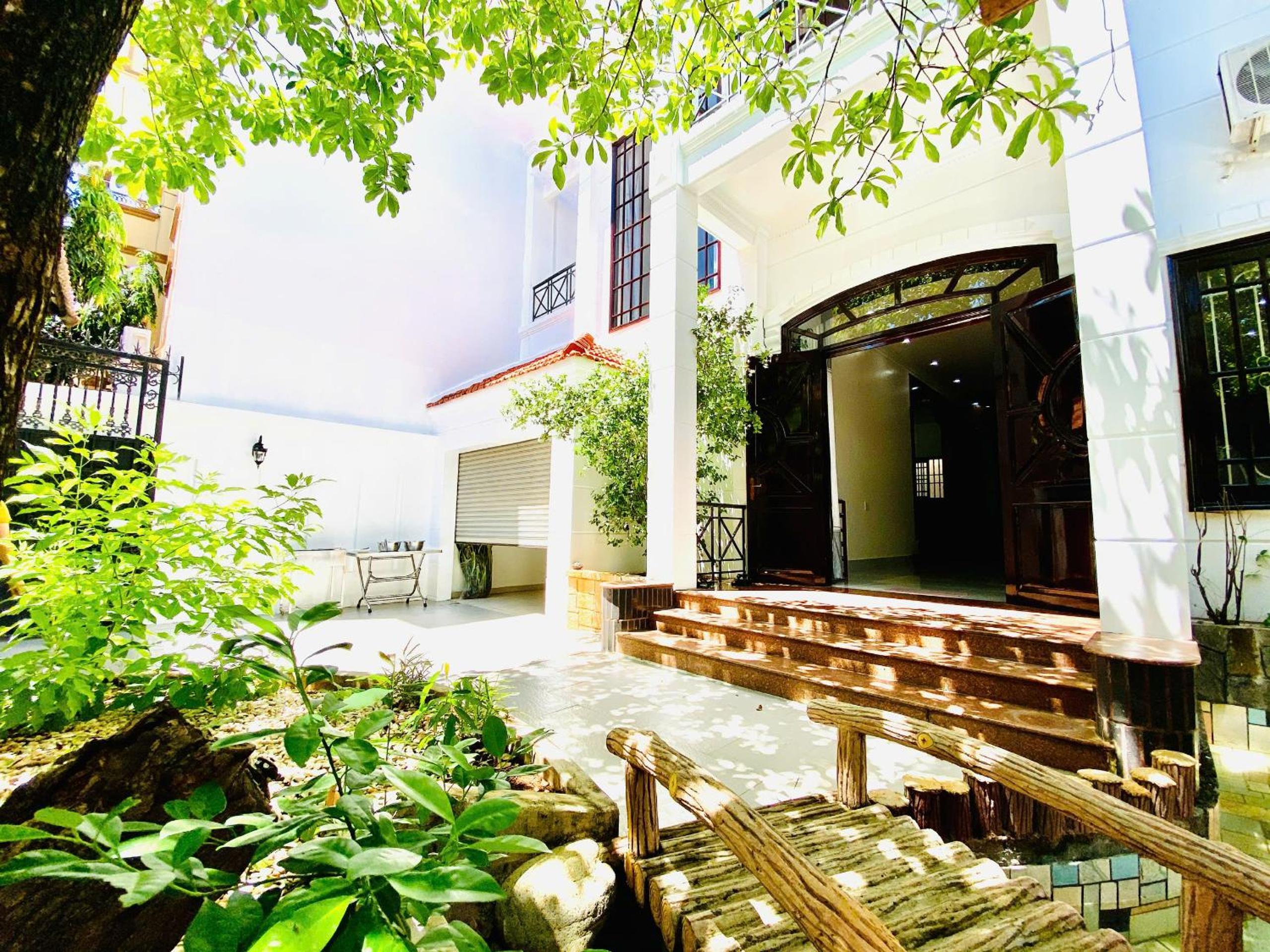 Biệt thự nghỉ dưỡng Anna - Trung tâm Bãi Sau Vũng Tàu view 2