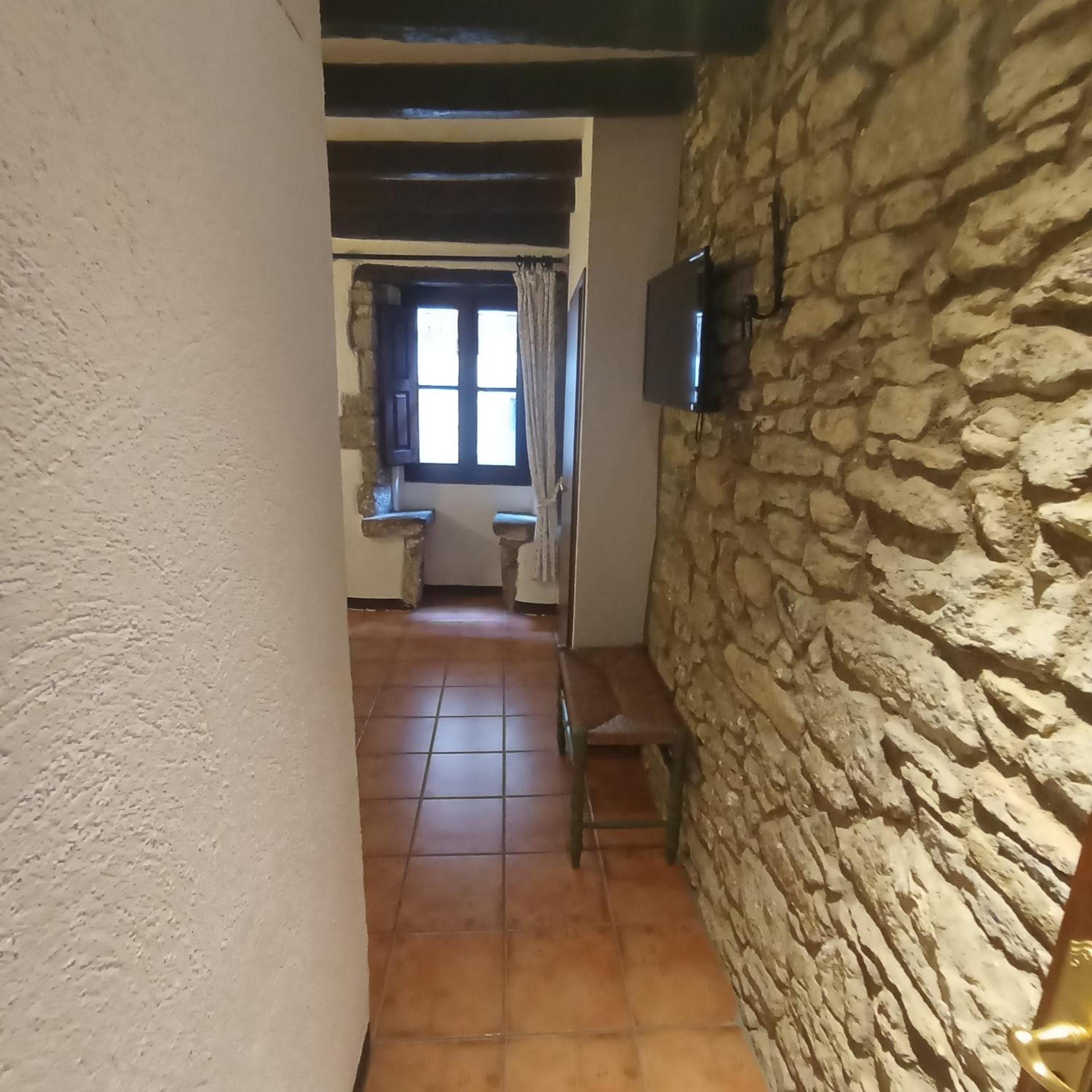 Apartaments Can Lo