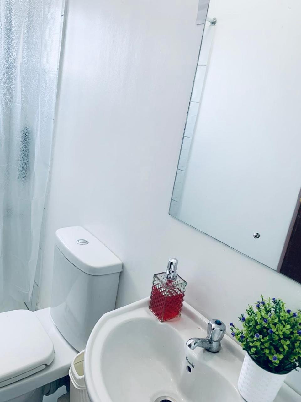 3BR Cosy Apartment Mombasa with AC view 5