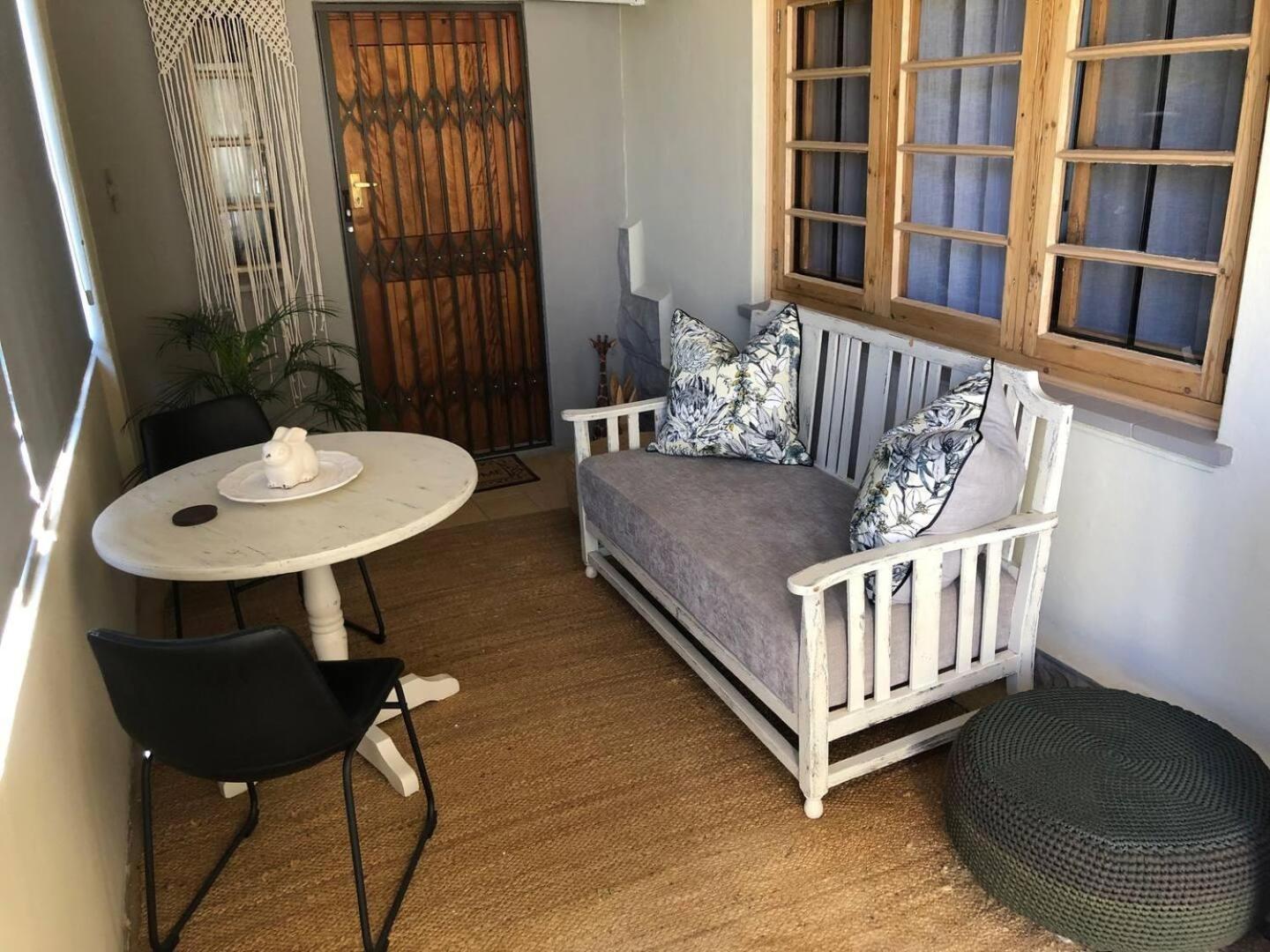 Luxury and homely stay view 5