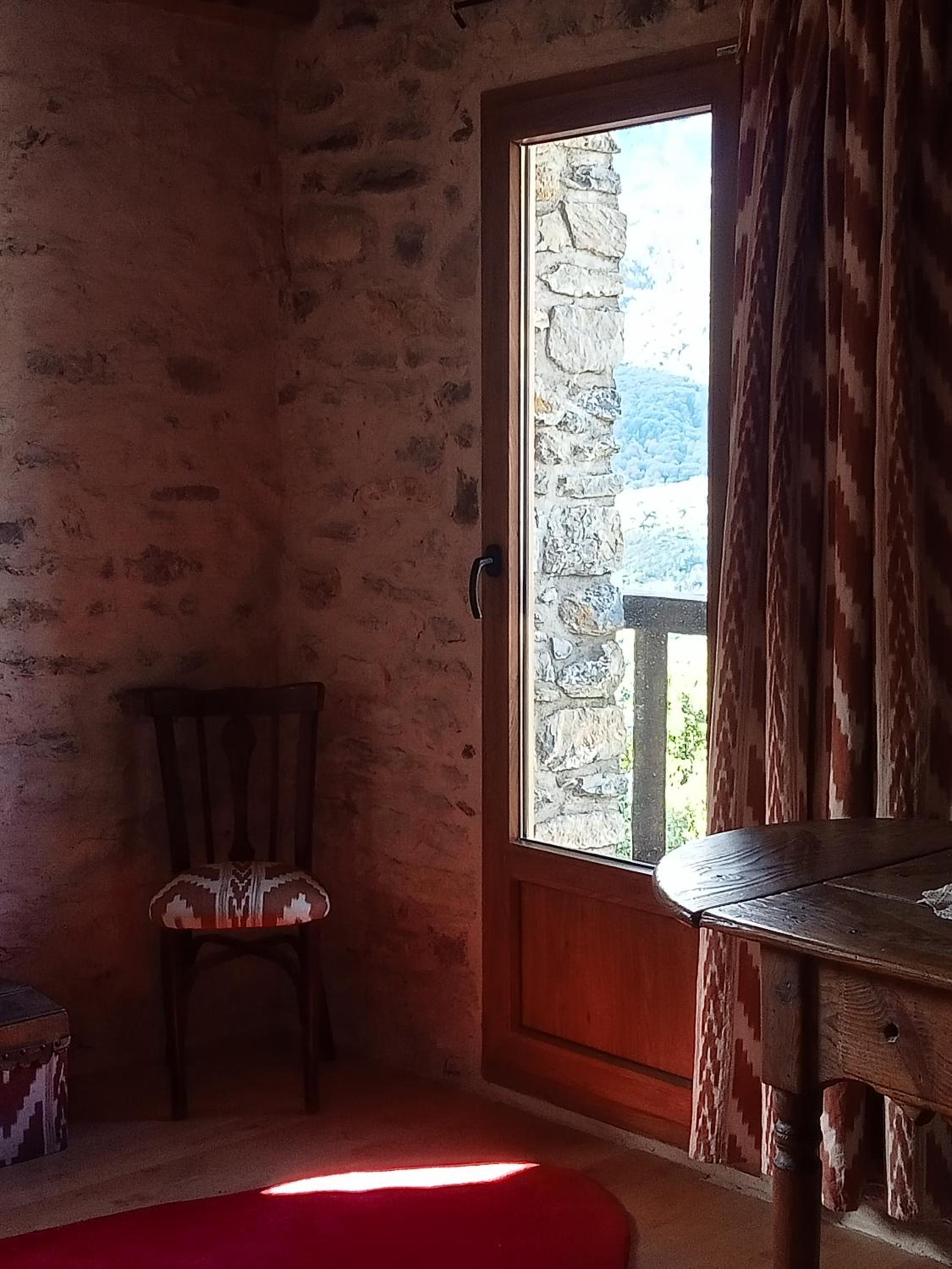Suite en cuadra pajar, casa Rural view 3