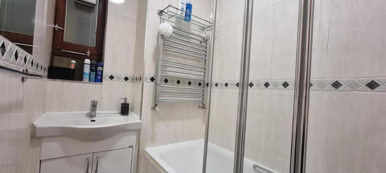 Entire Flat in King's Cross