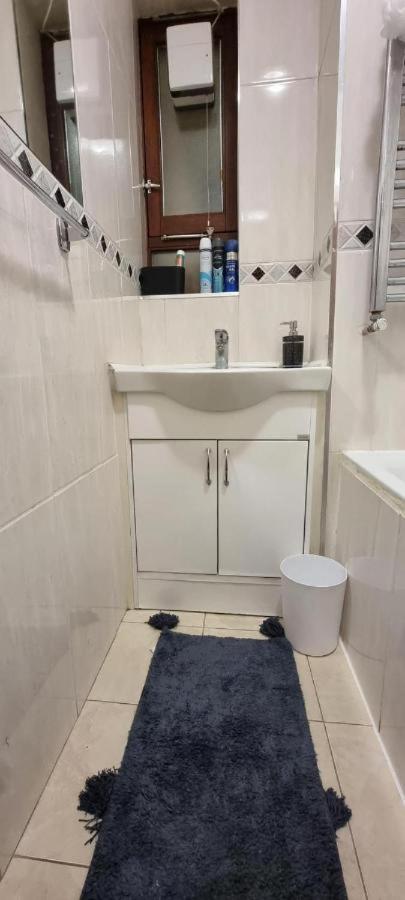 Entire Flat in King's Cross