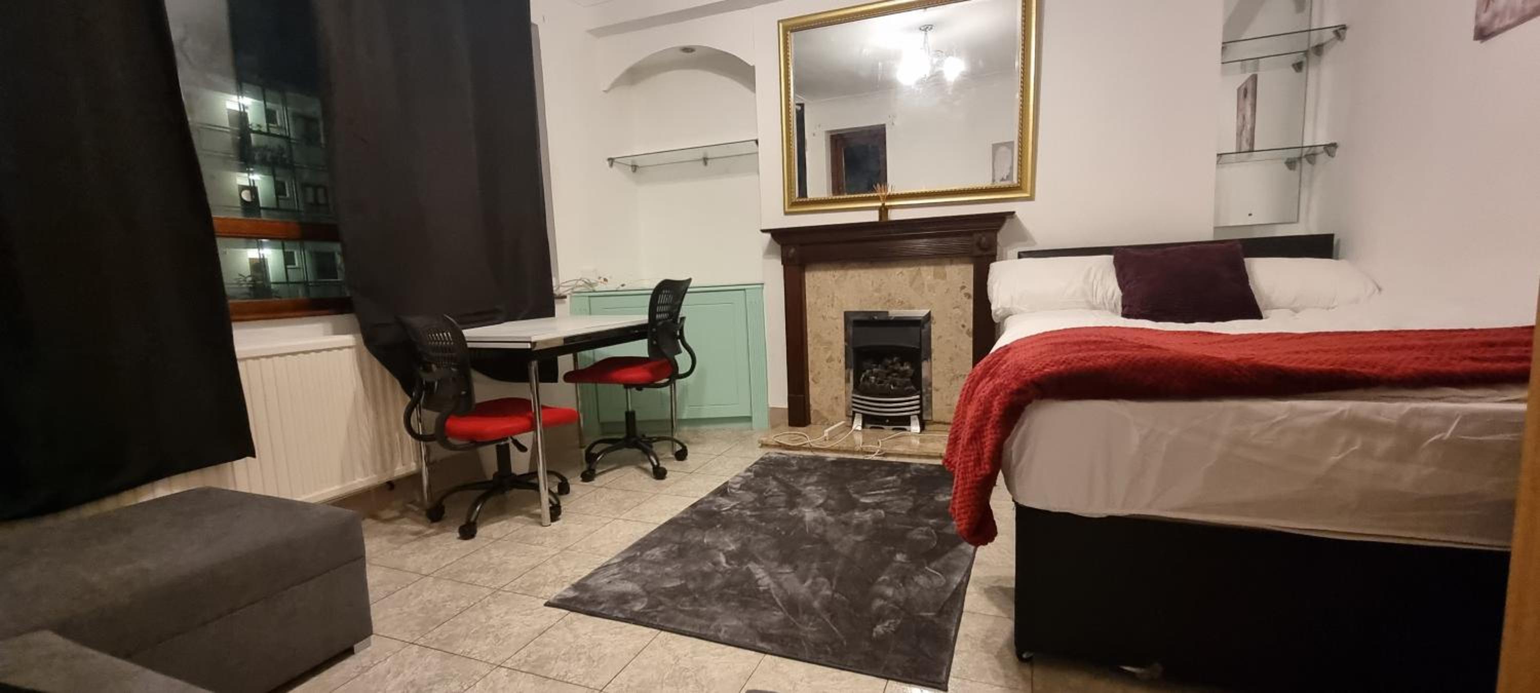 Entire Flat in King's Cross