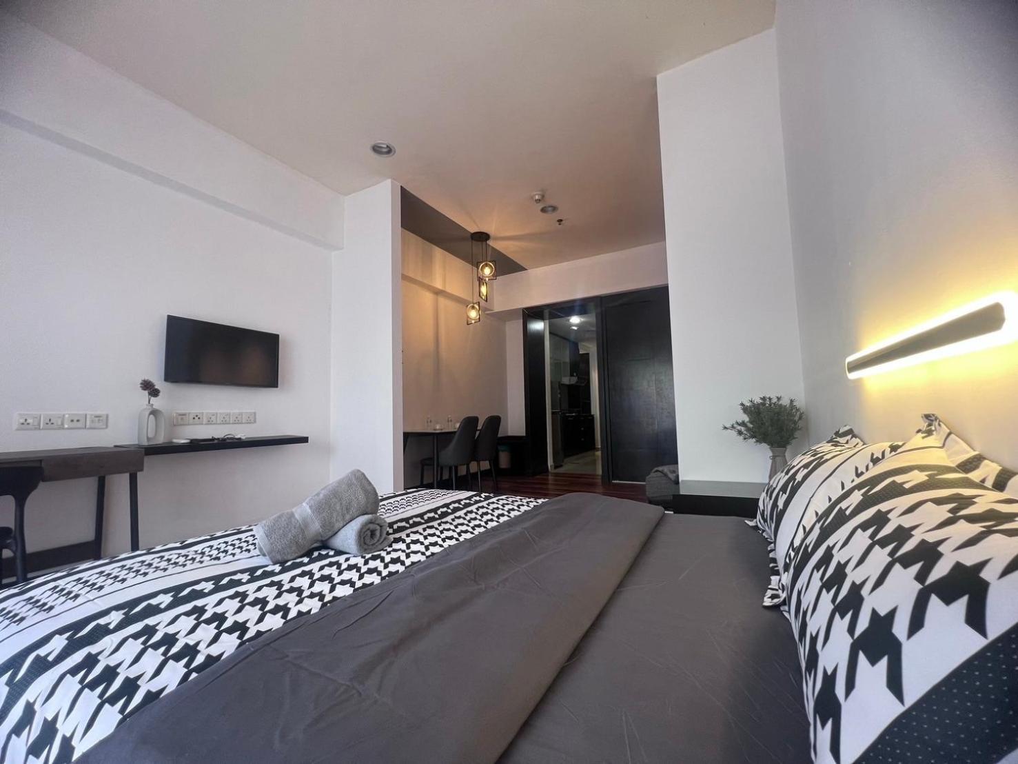 Resort Suite Homestay By SunNest view 2