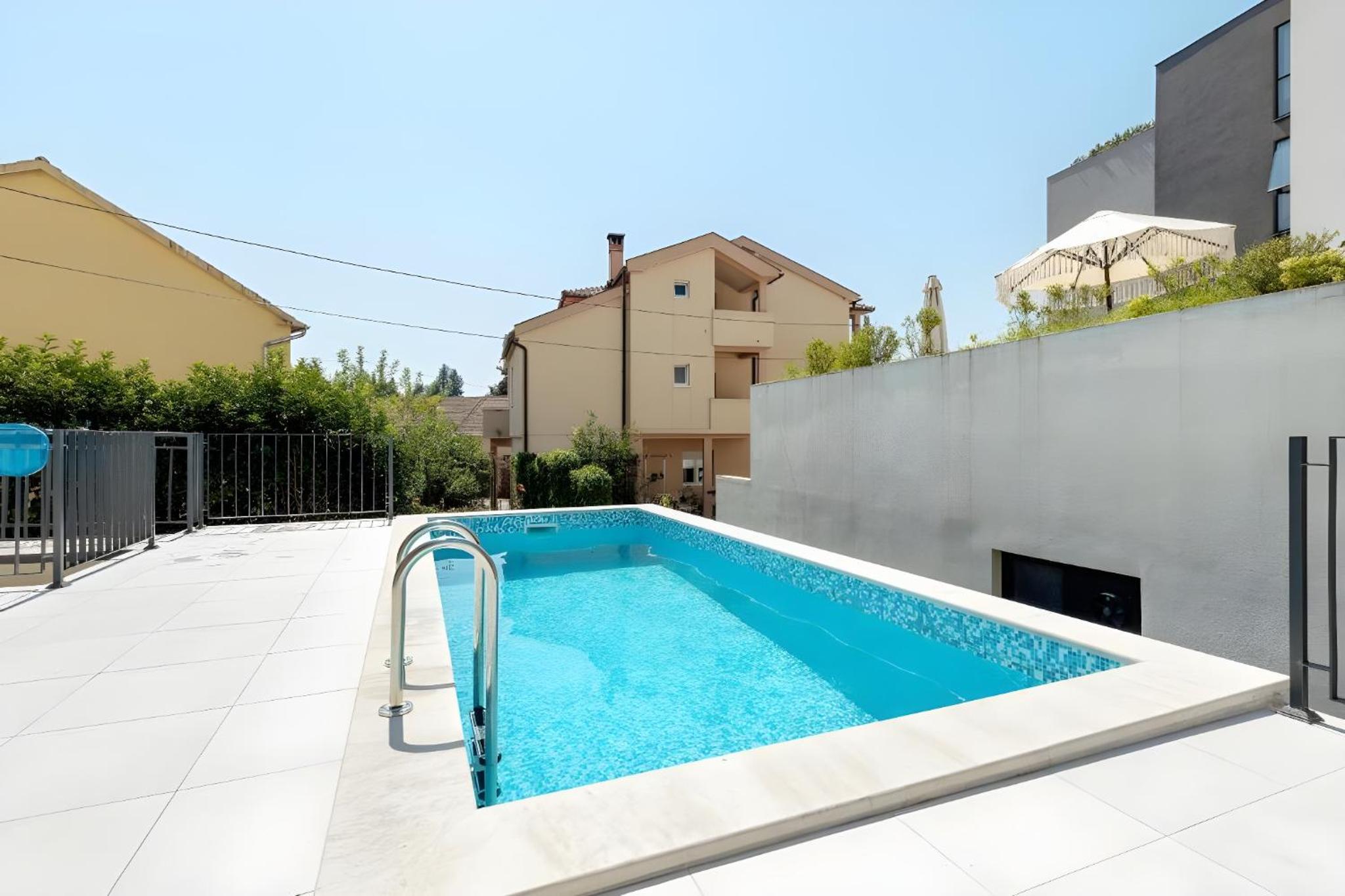 Fides Stylish Apartments Tivat with Pool view 5