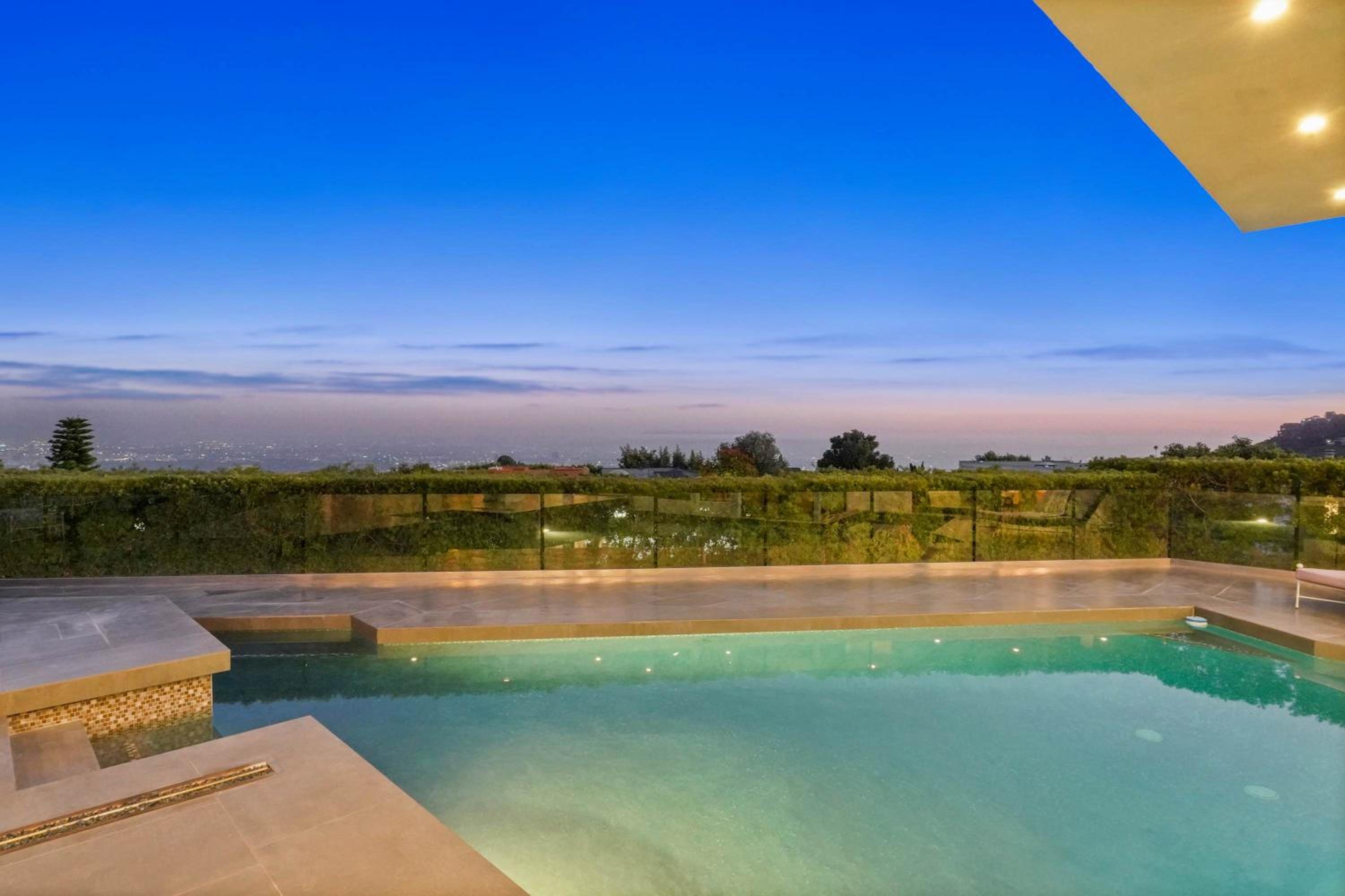 The Elvis Villa by Stay Awhile Villas