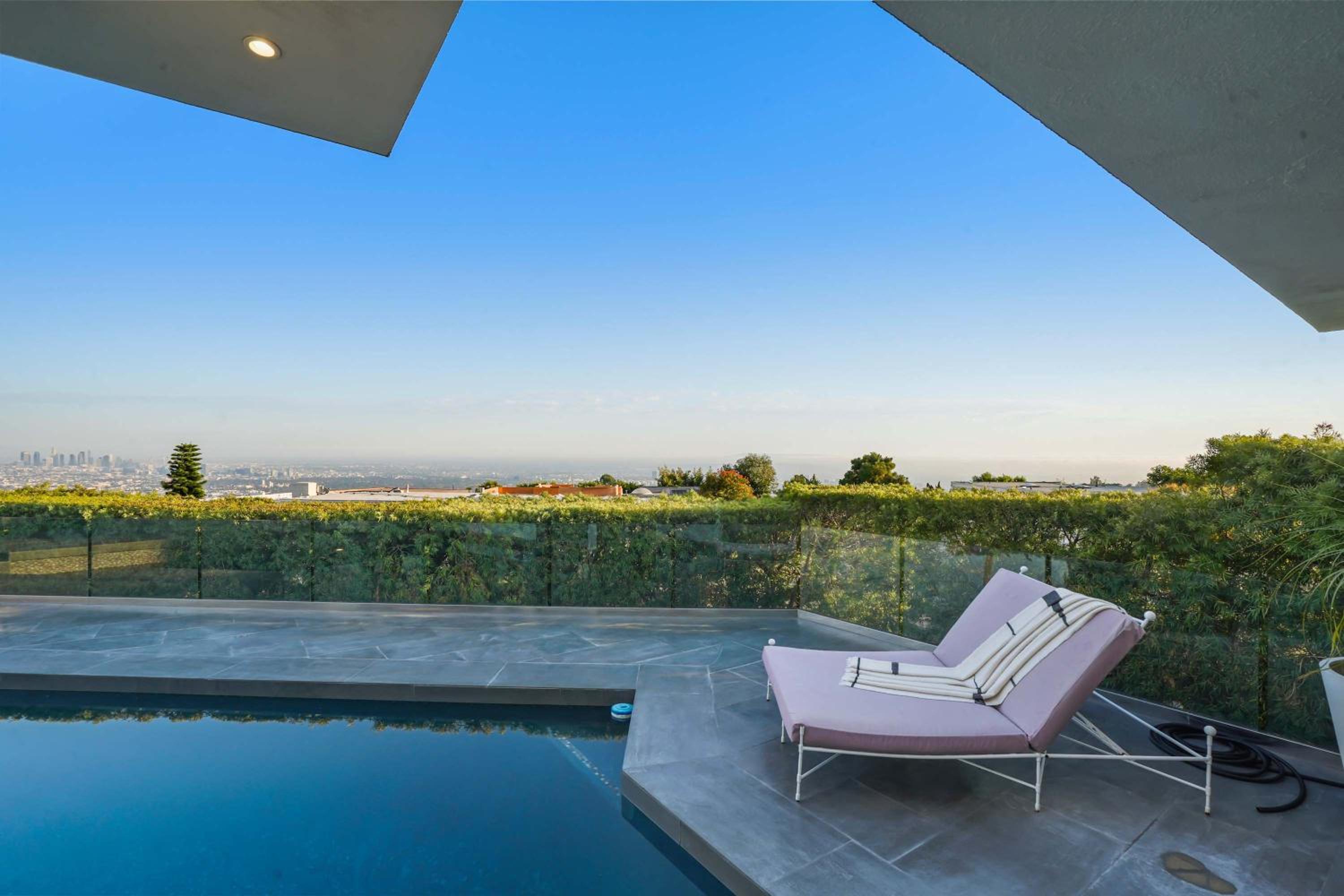 The Elvis Villa by Stay Awhile Villas