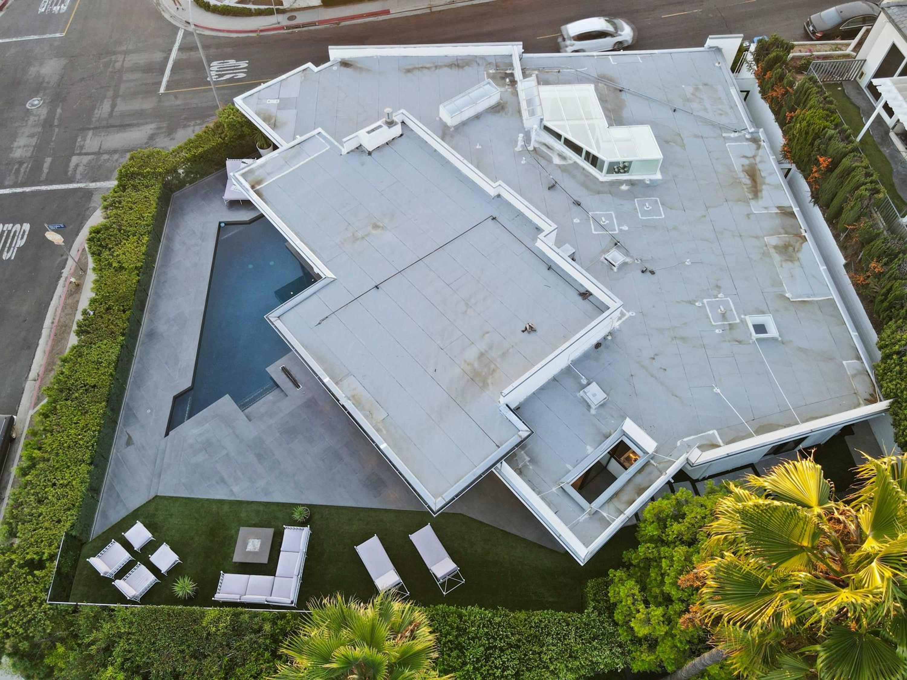 The Elvis Villa by Stay Awhile Villas