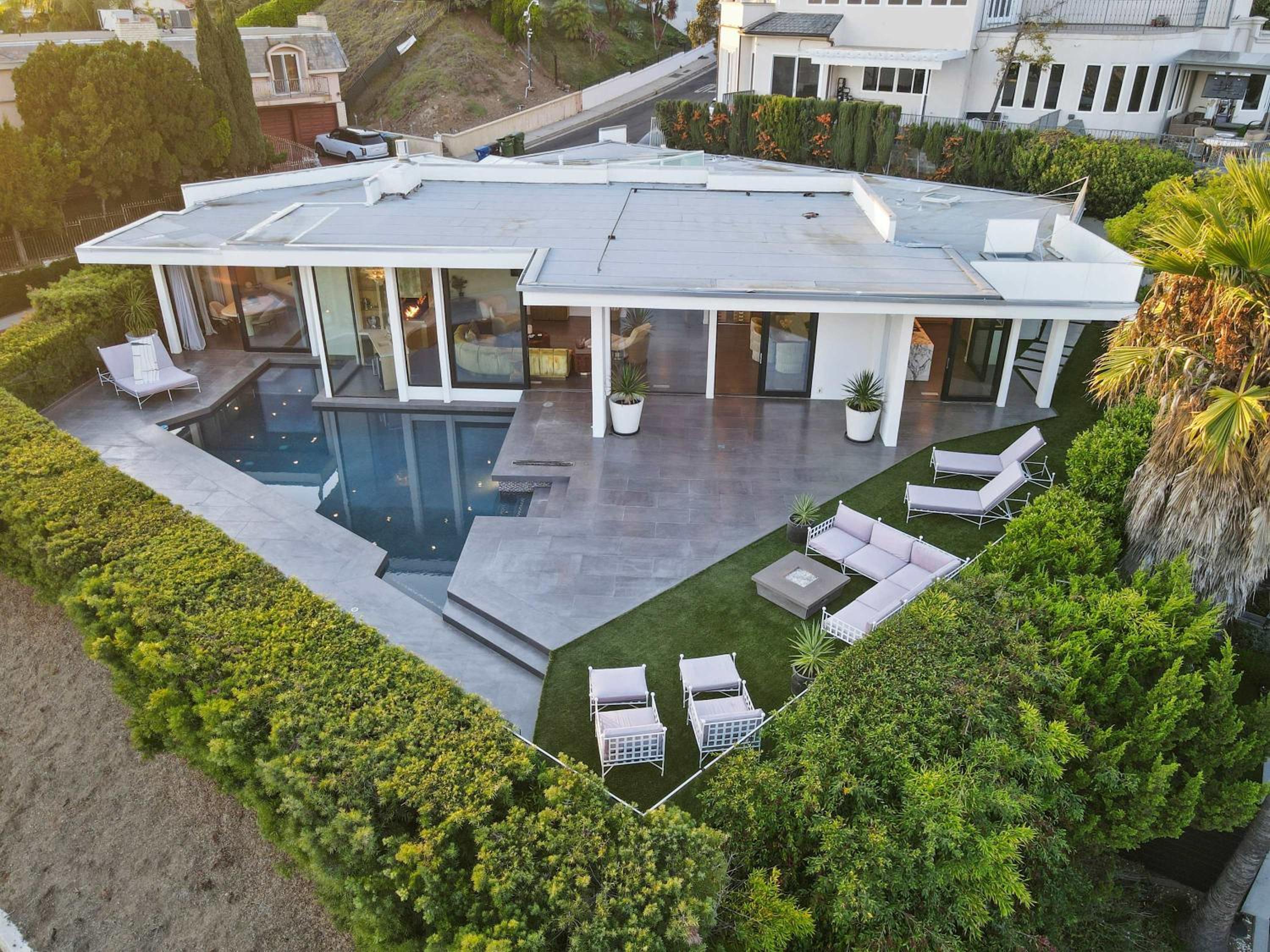 The Elvis Villa by Stay Awhile Villas