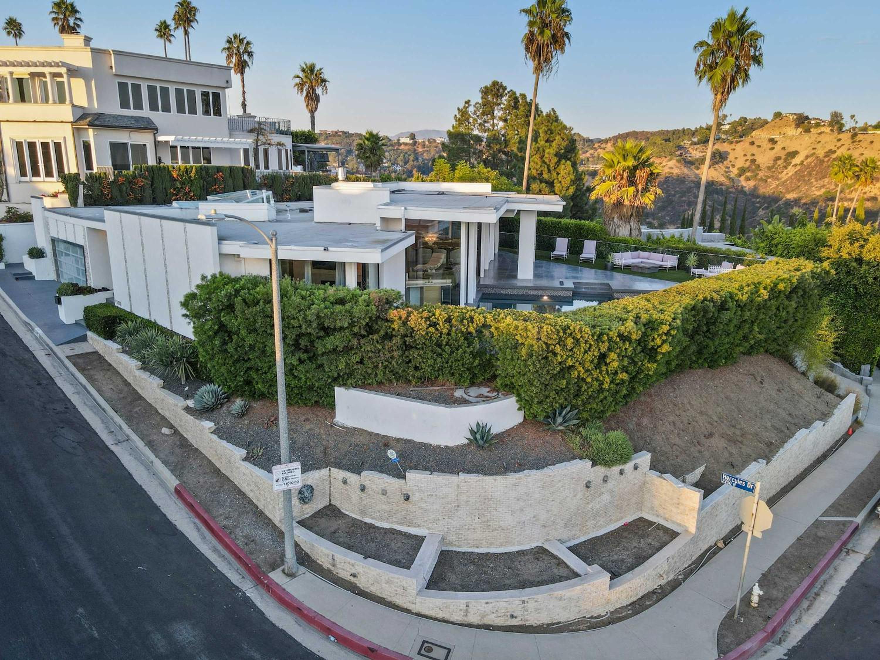 The Elvis Villa by Stay Awhile Villas