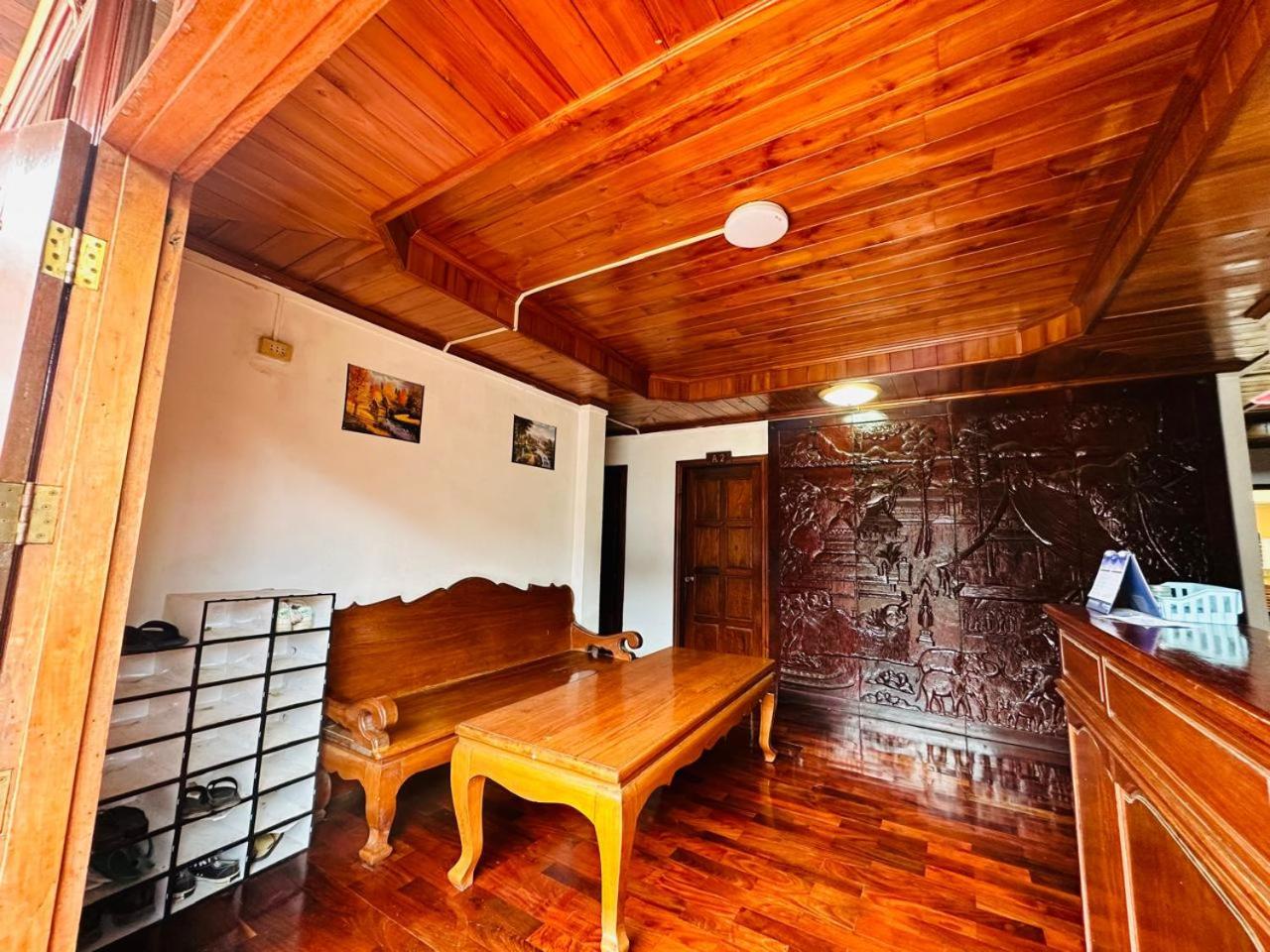 Silikhan guesthouse