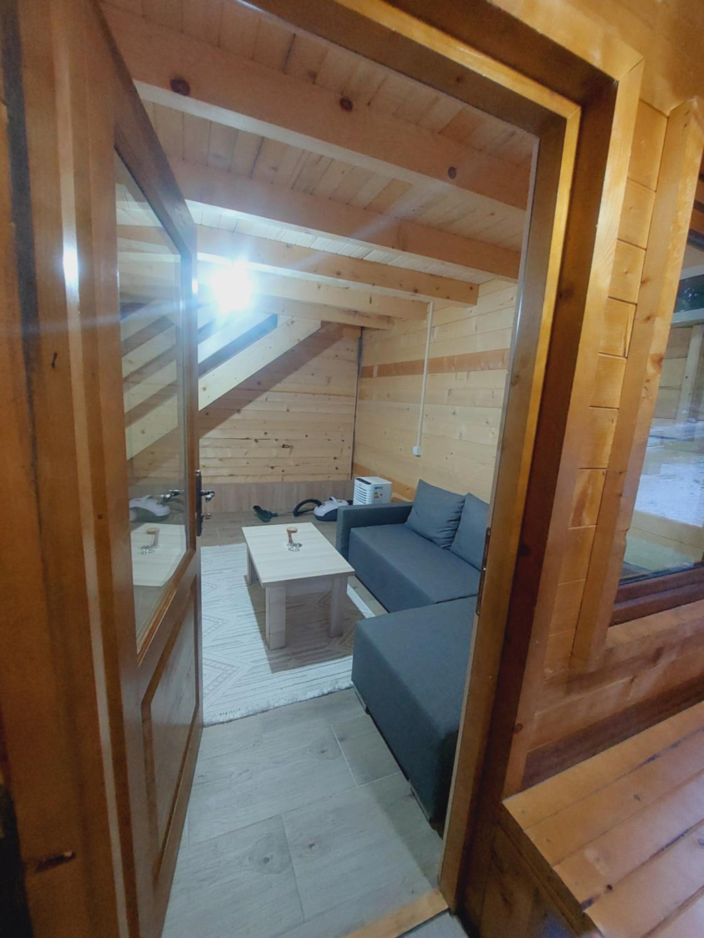 Cottages Kriva Breza