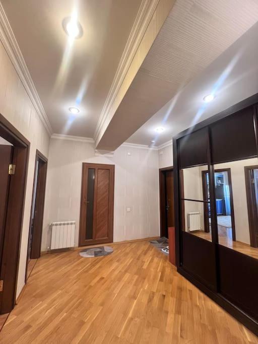 SeaView Classic Family apartment Baku