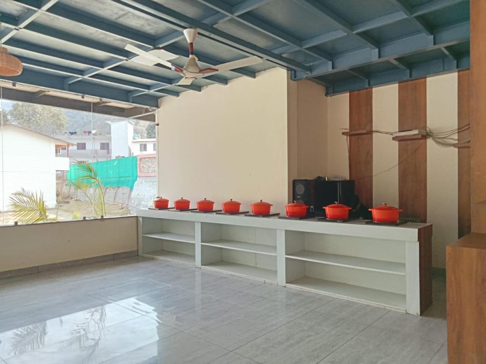 Qcent Woods Resort & Spa, Rishikesh view 2