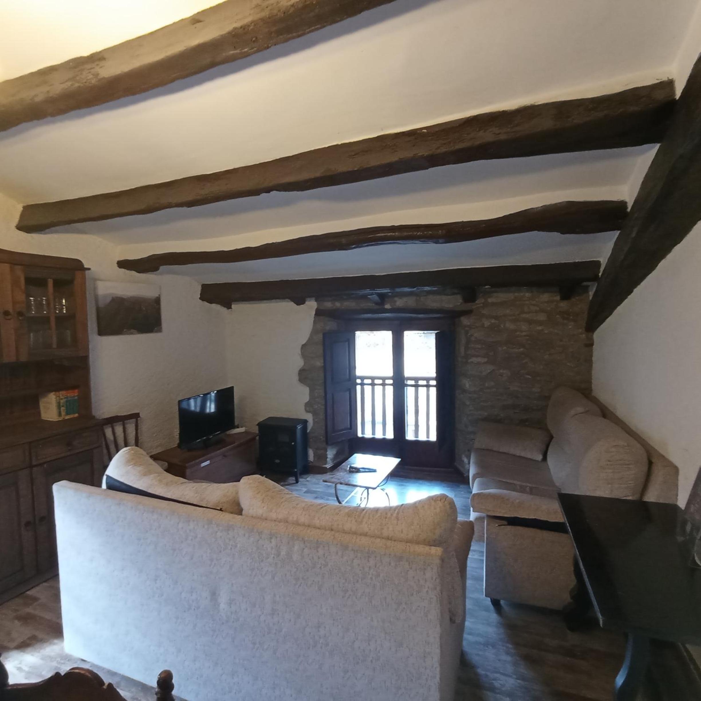 Apartaments Can Lo