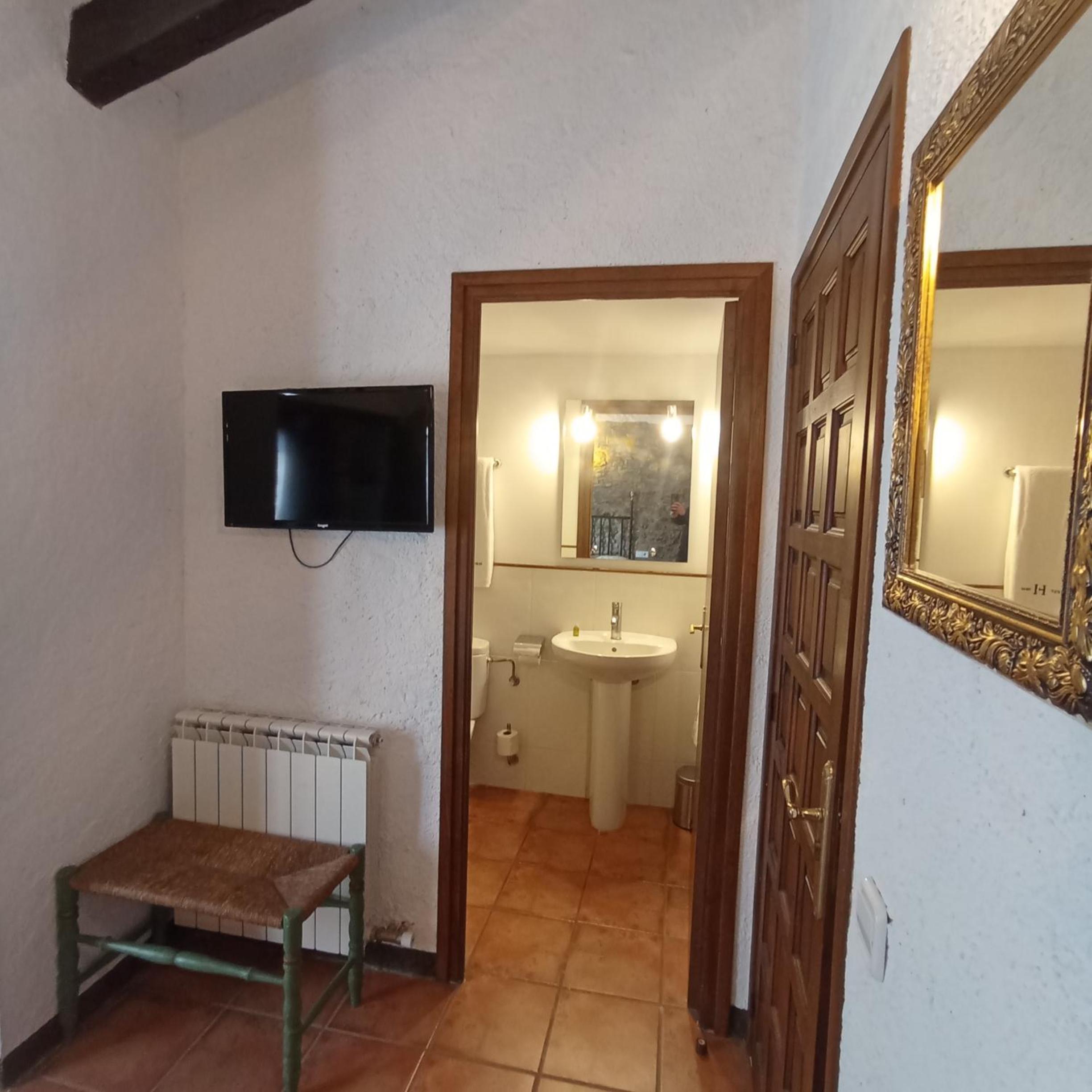 Apartaments Can Lo
