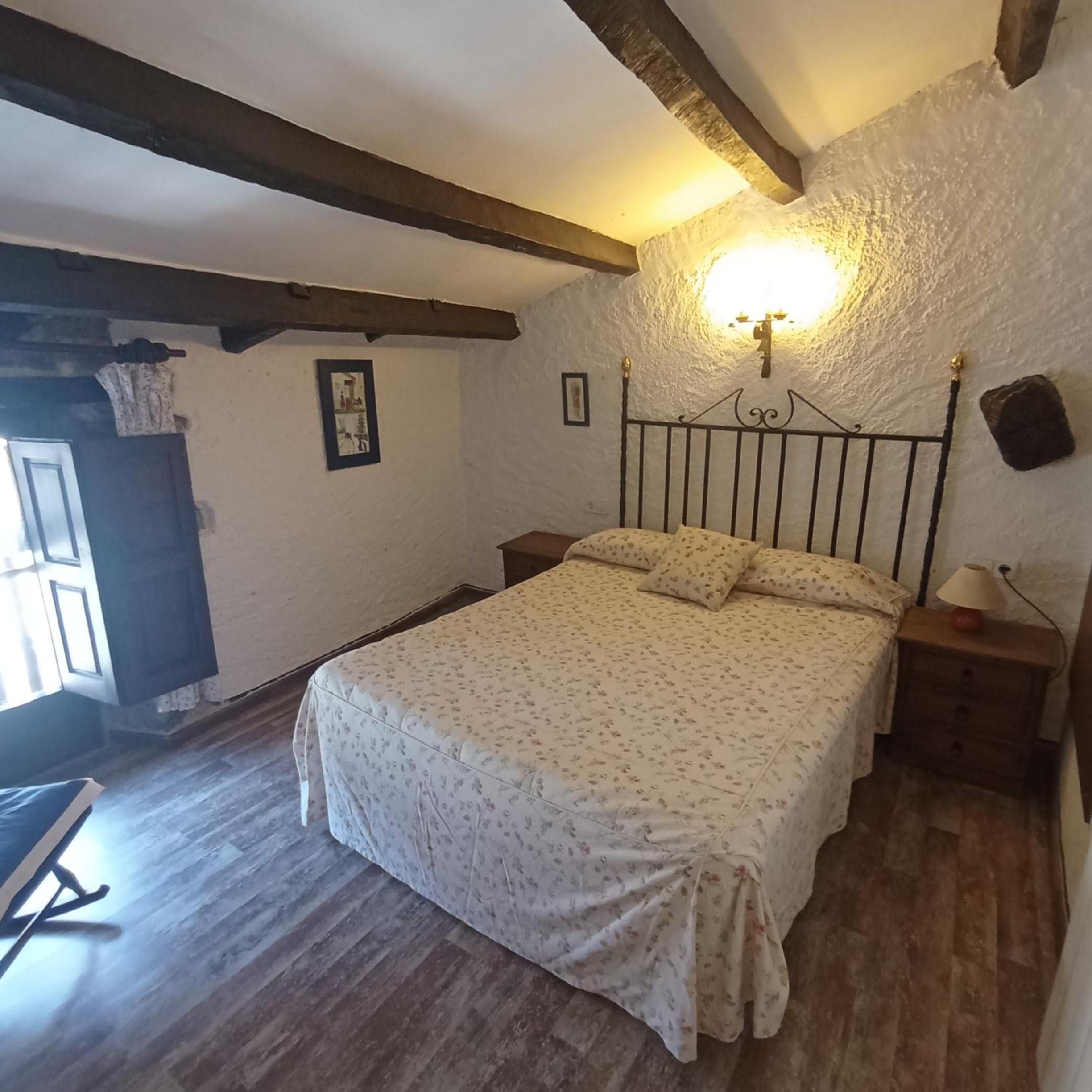Apartaments Can Lo