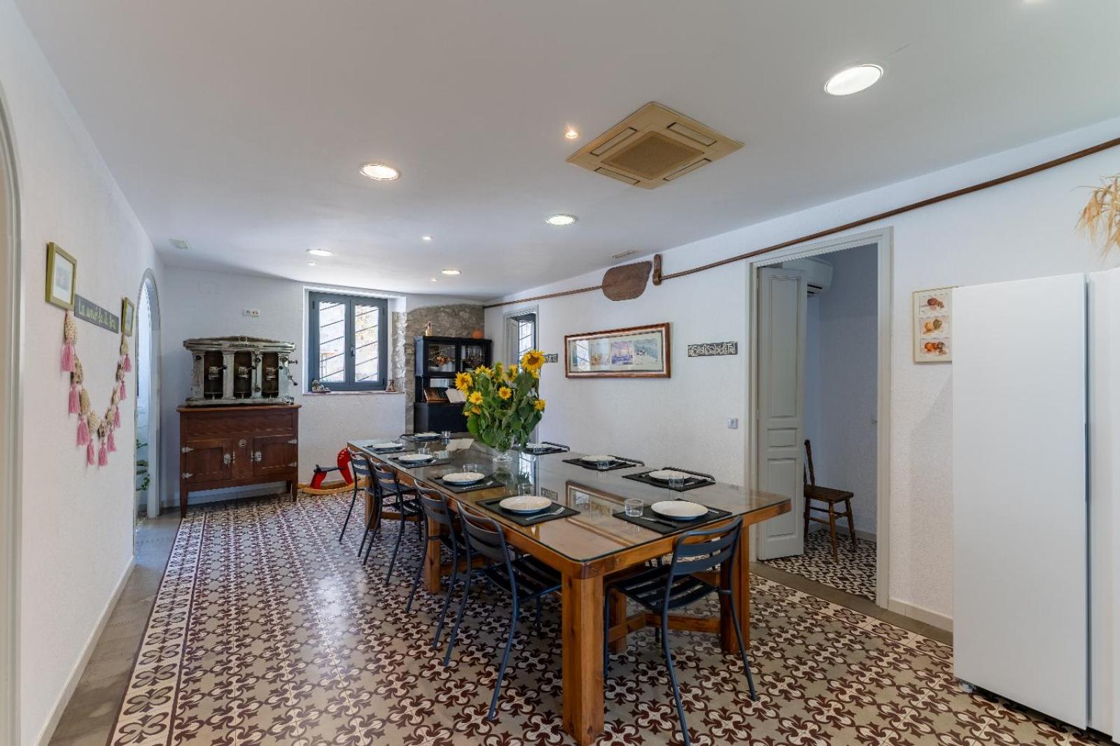 Hotel Can Salva amb Jacuzzi privat - Image 1