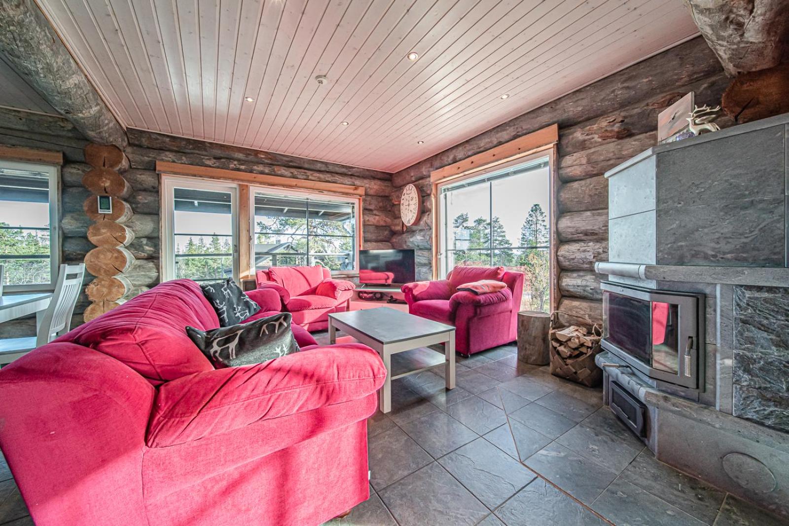 Villa Icehaven by Aavalevi