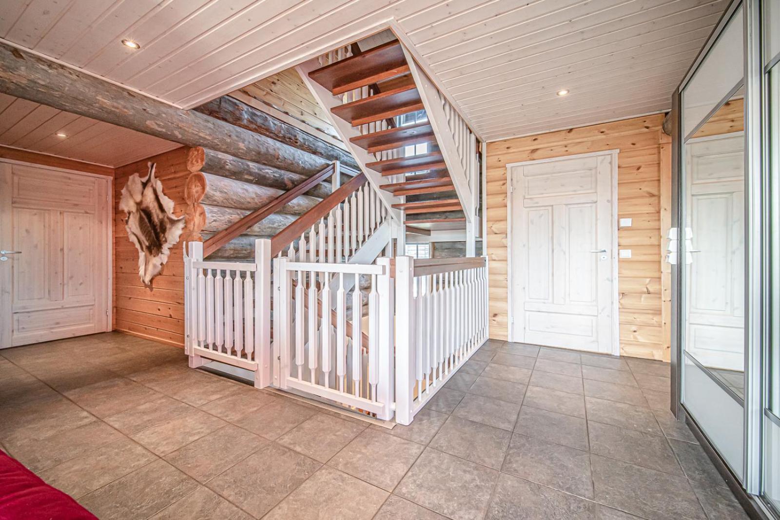 Villa Icehaven by Aavalevi