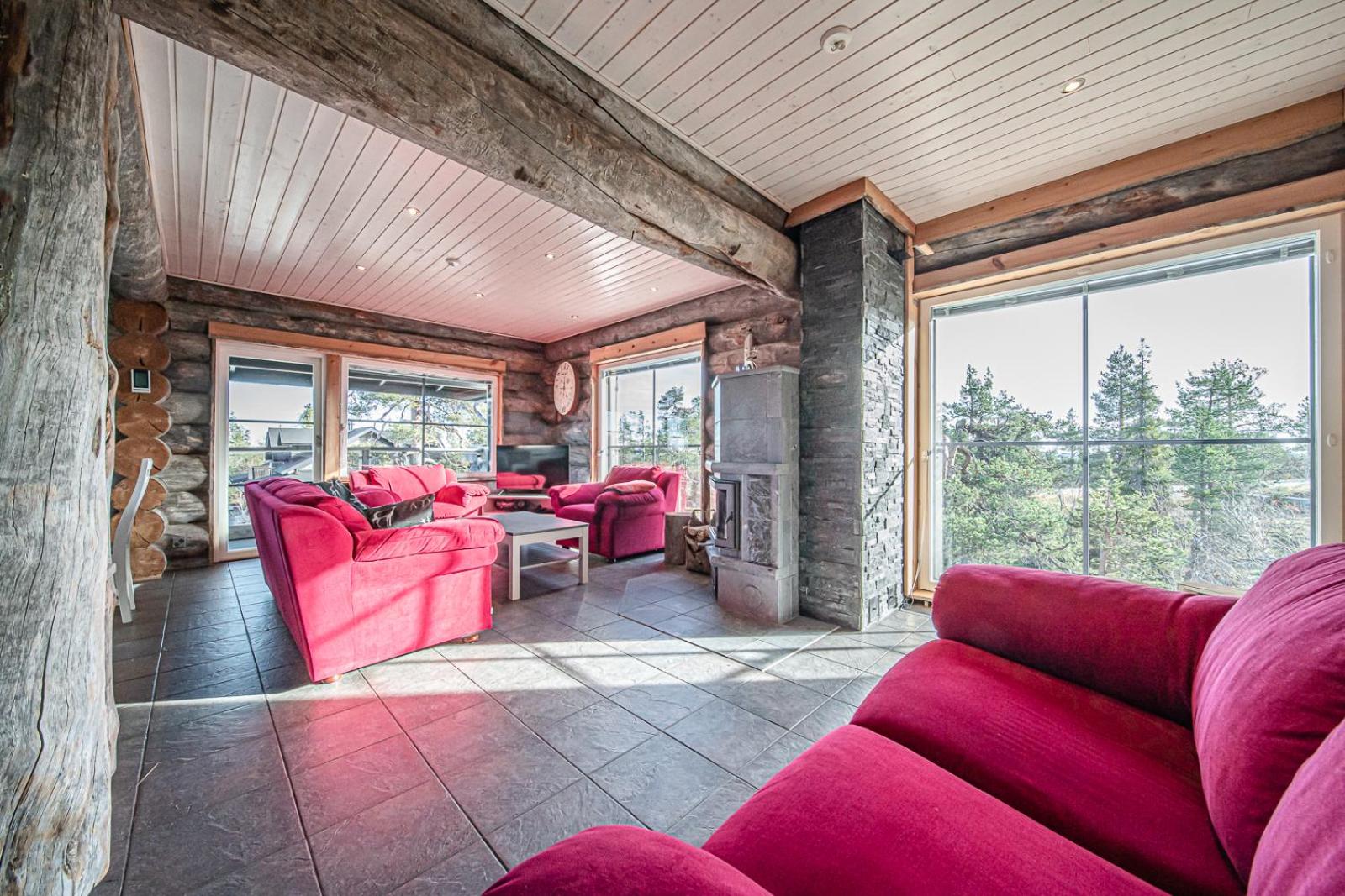 Villa Icehaven by Aavalevi