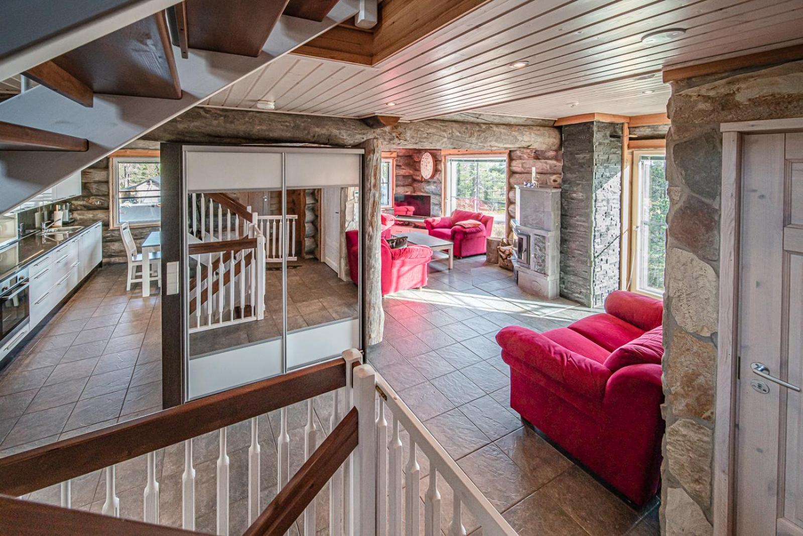 Villa Icehaven by Aavalevi