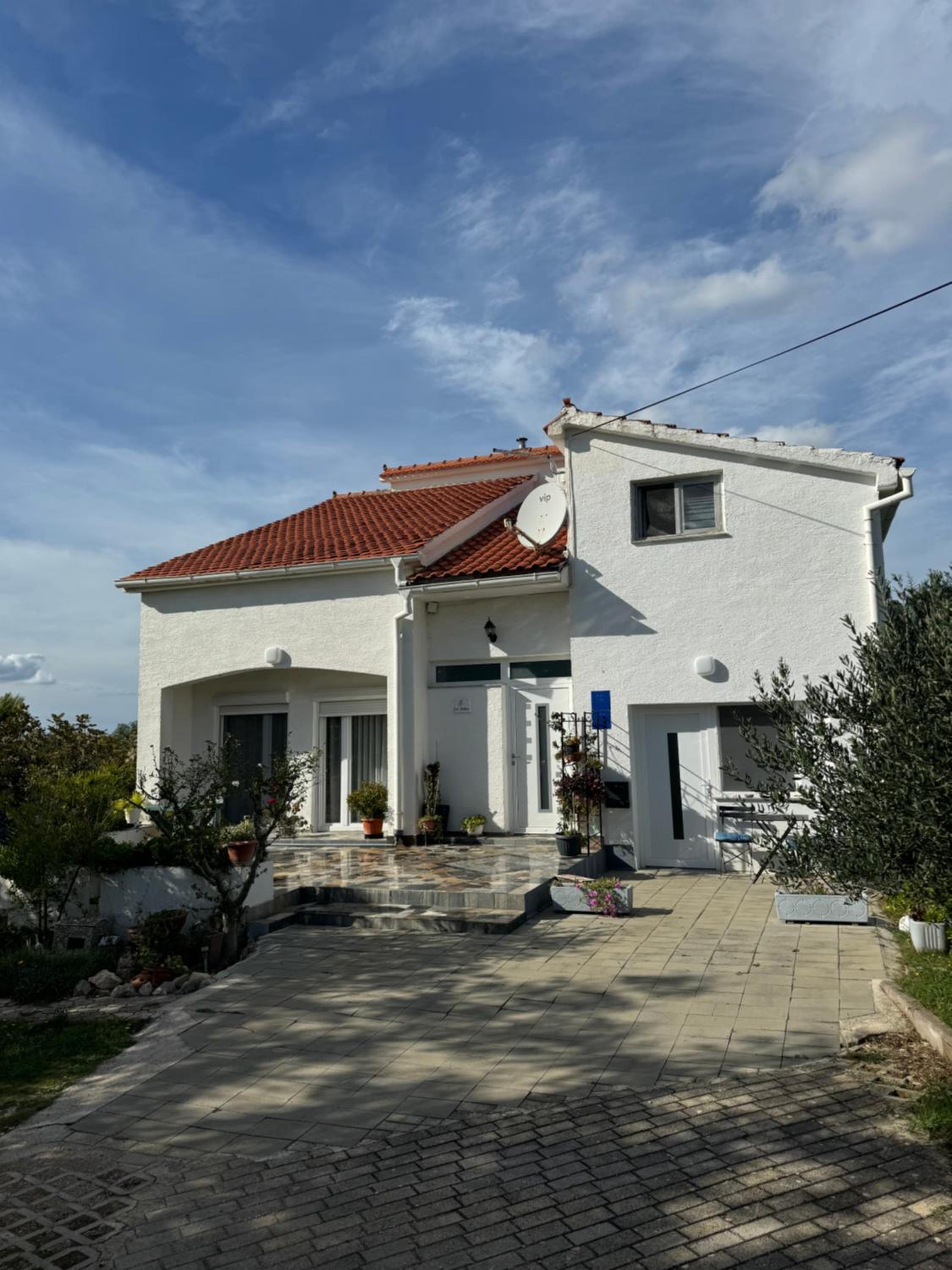 Photo 37