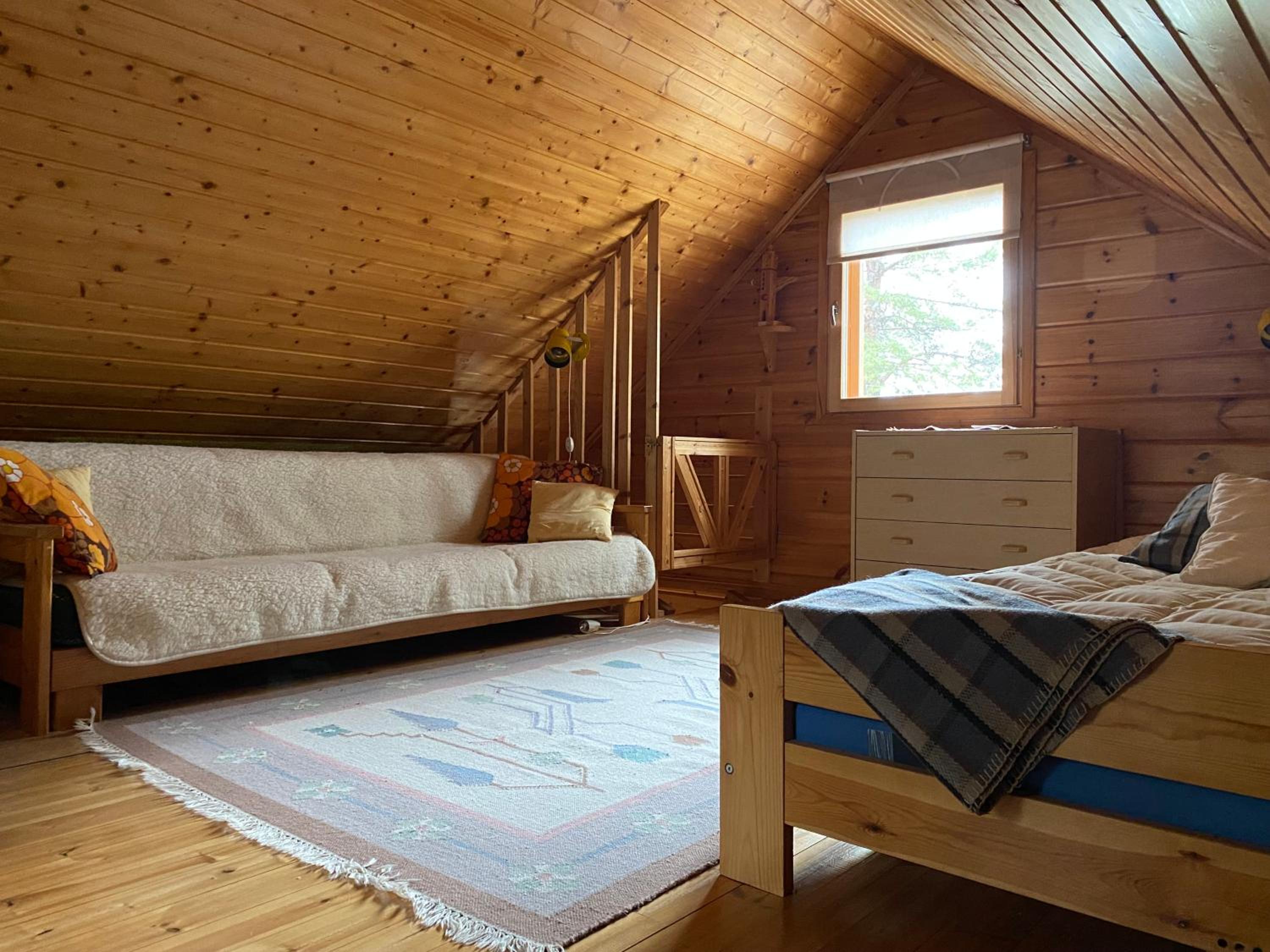 Tievaharju Cabin