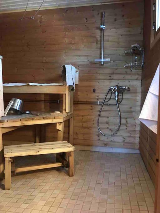 Tievaharju Cabin