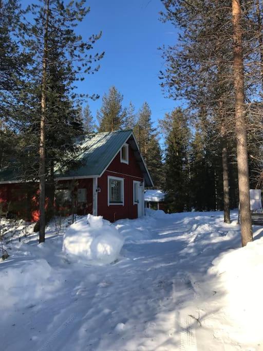 Tievaharju Cabin