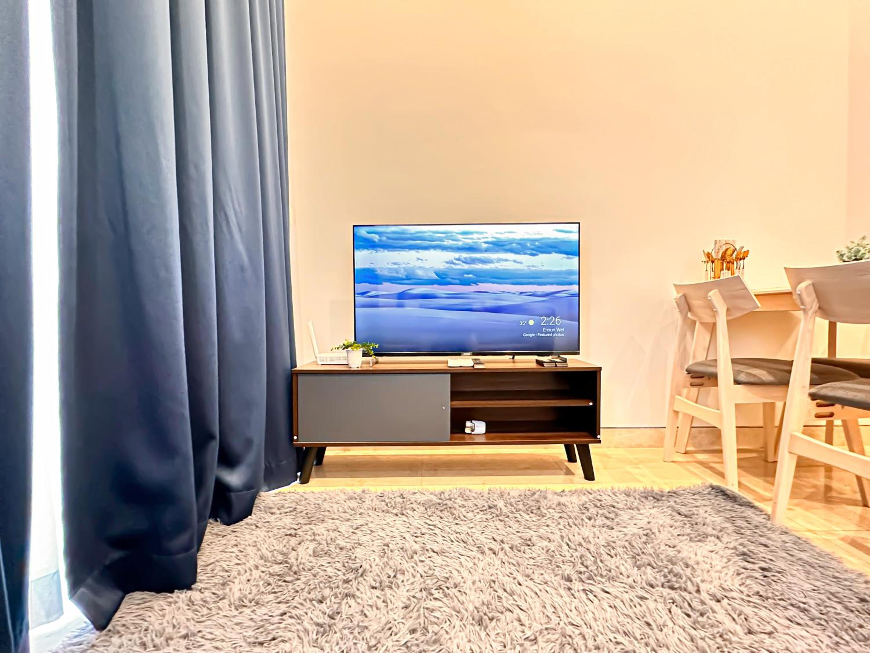 Lucentia Residences By Moonlight Home Stay!