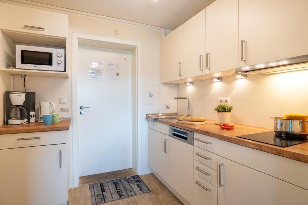 Strandhotel-Heiligenhafen-Wohnung-2-Ankerglueck-Typ-IV