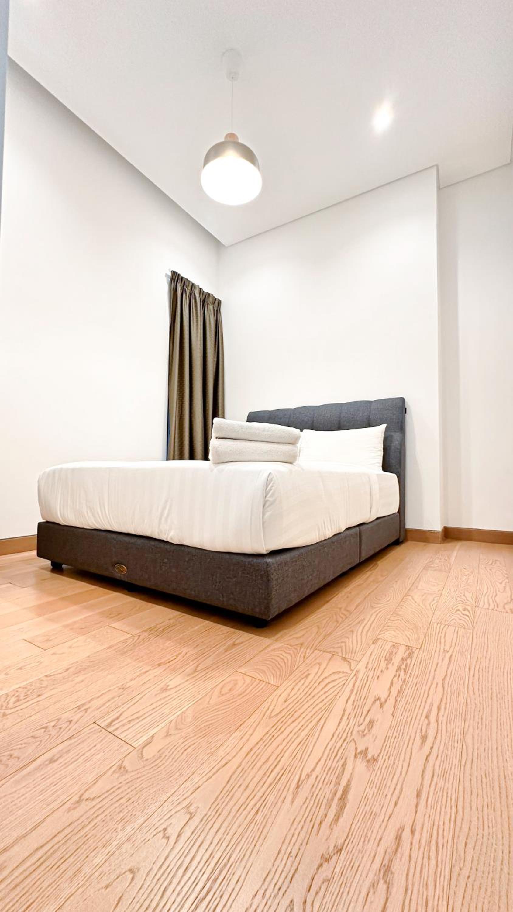 Lucentia Residences By Moonlight Home Stay!