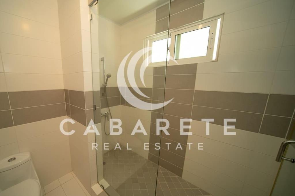 Beachfront penthouse, in Cabarete Bay, Center