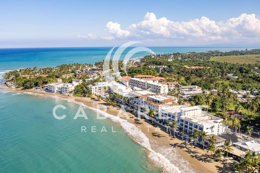 Beachfront penthouse, in Cabarete Bay, Center