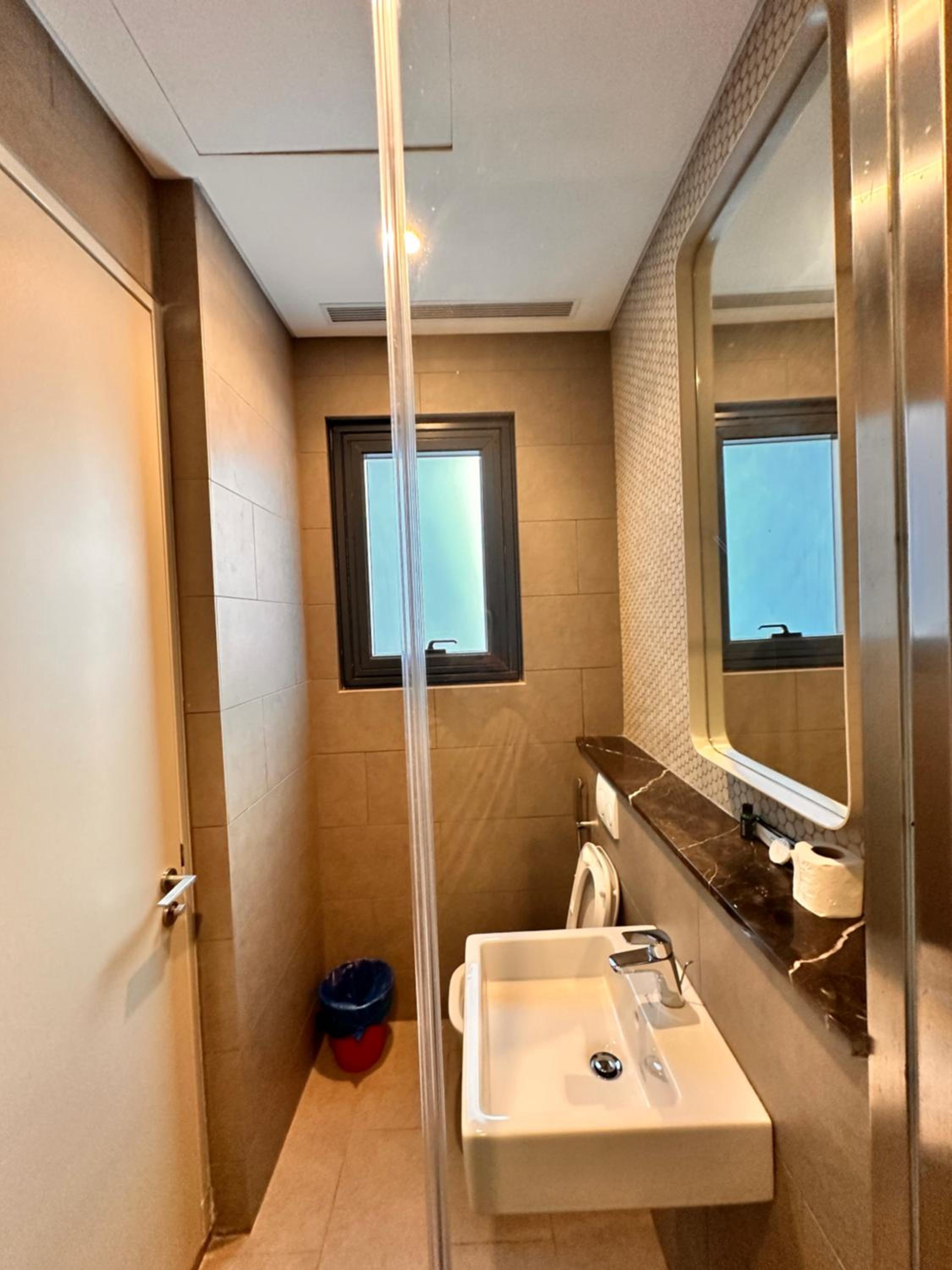 Lucentia Residences By Moonlight Home Stay!