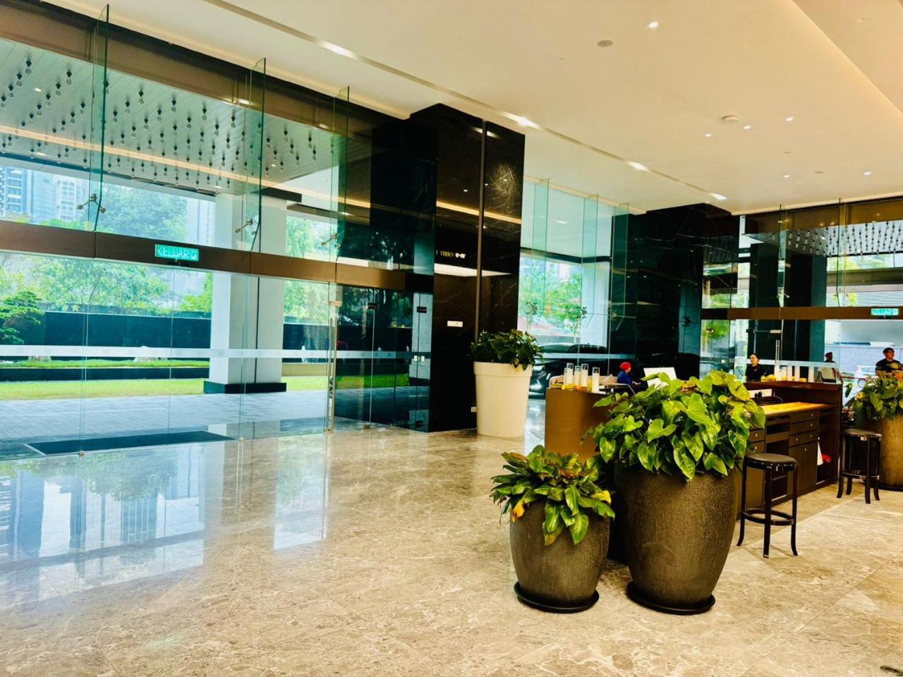 Crown Suites The Manor KLCC Kuala Lumpur City Center