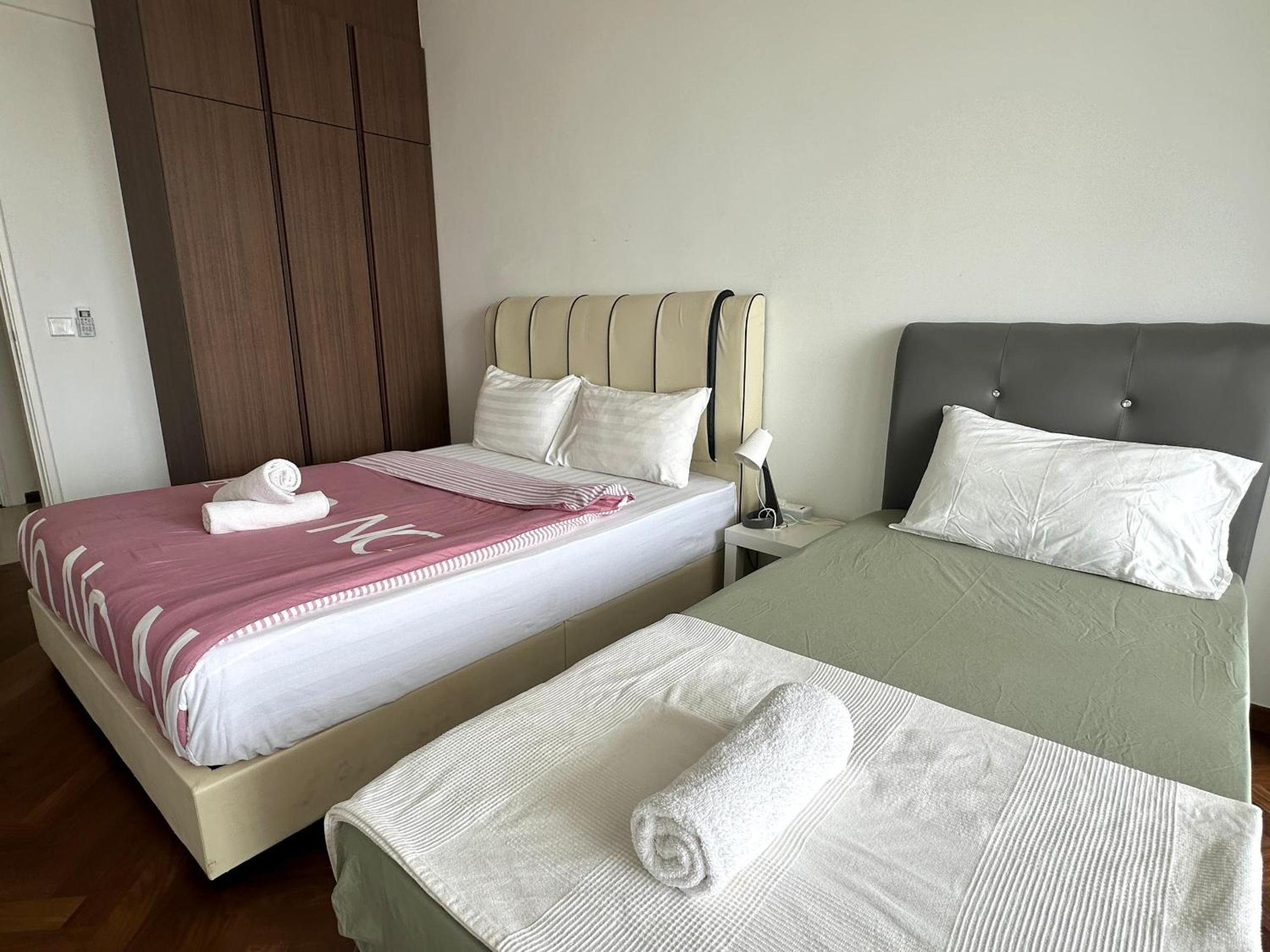 LM HomeyB 3BR Coastline Family Suite for 4-14 Pax with Nexflix & Coway Water Purifier photo 8