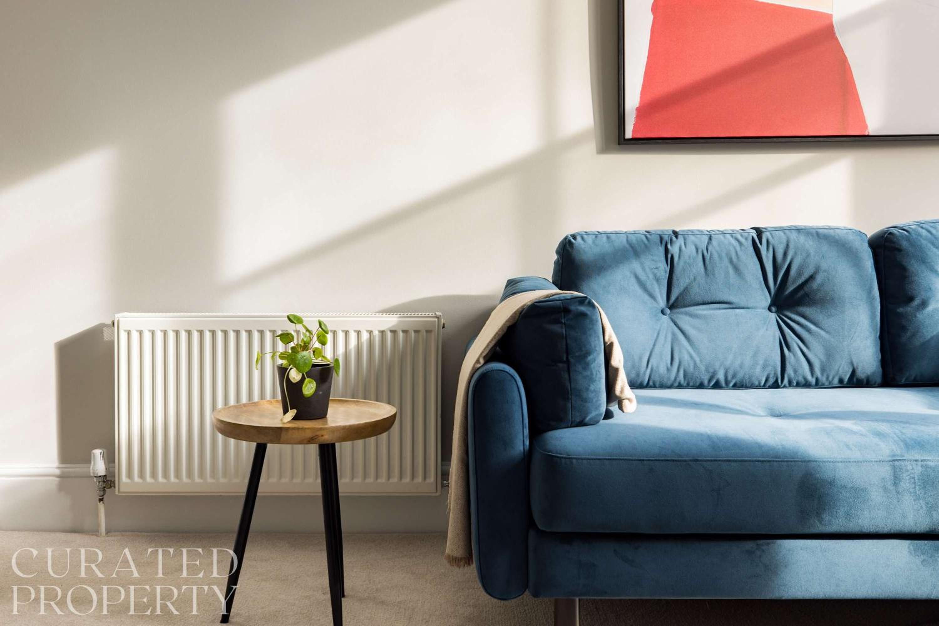 Chic & Sunlit Earls Court Flat