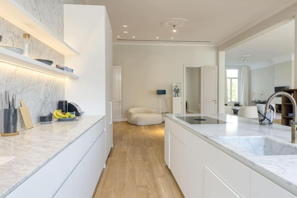 Luxurious 3 Bedrooms City Center