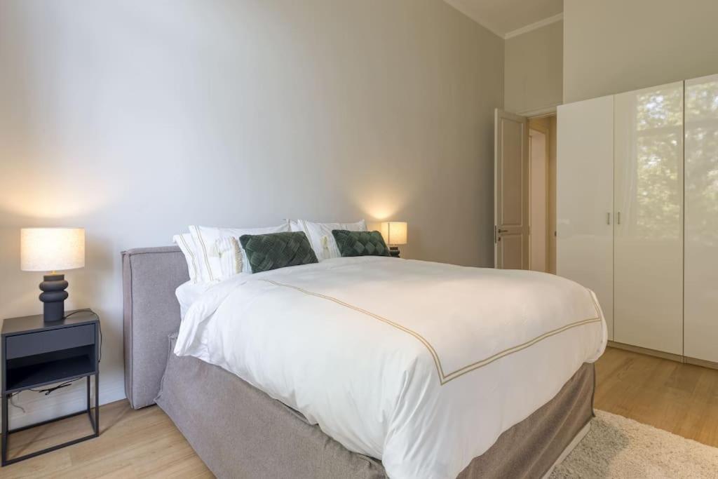 Luxurious 3 Bedrooms City Center
