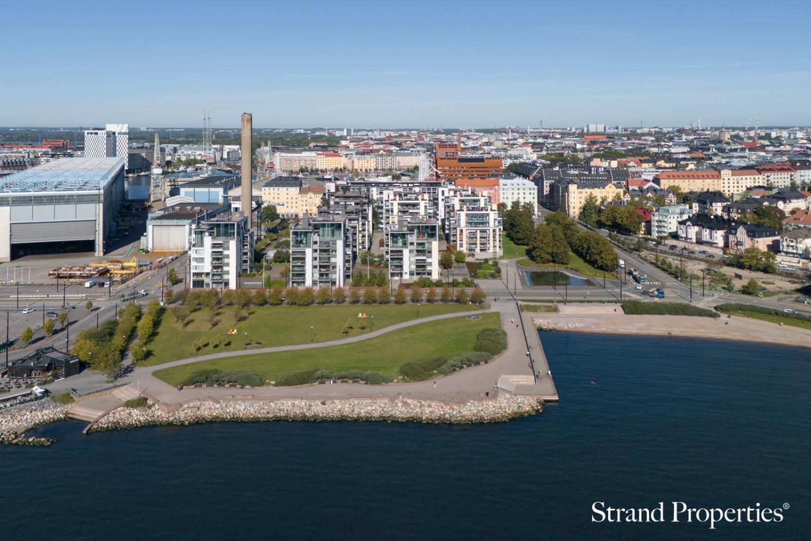 Luxorius apartment on the beach and the citycenter
